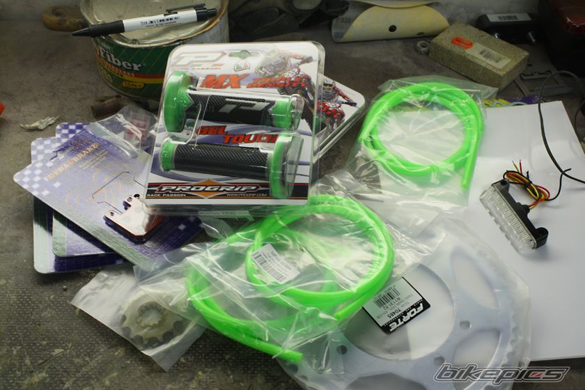 Photo 1614166