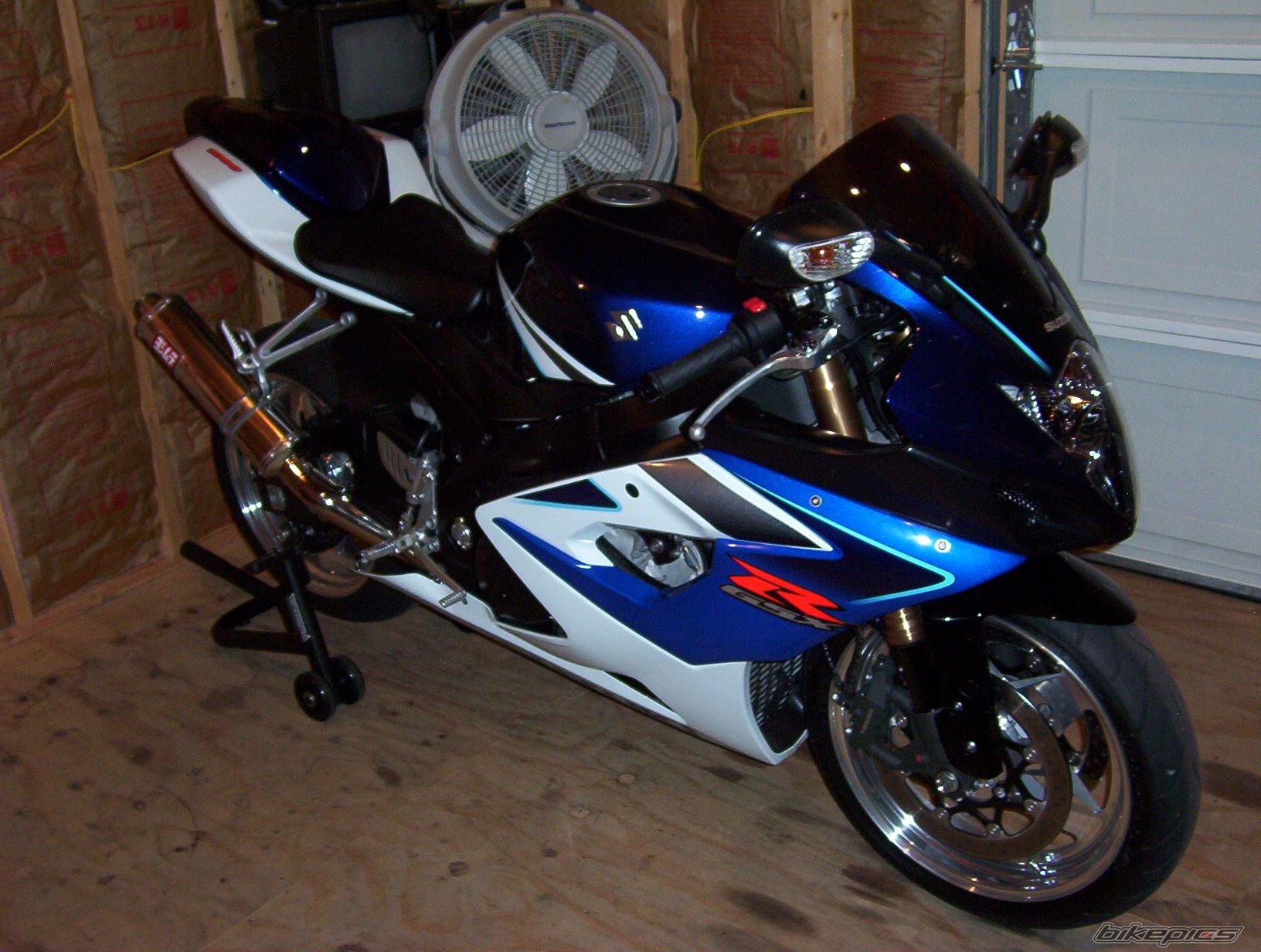 Photo 1614285