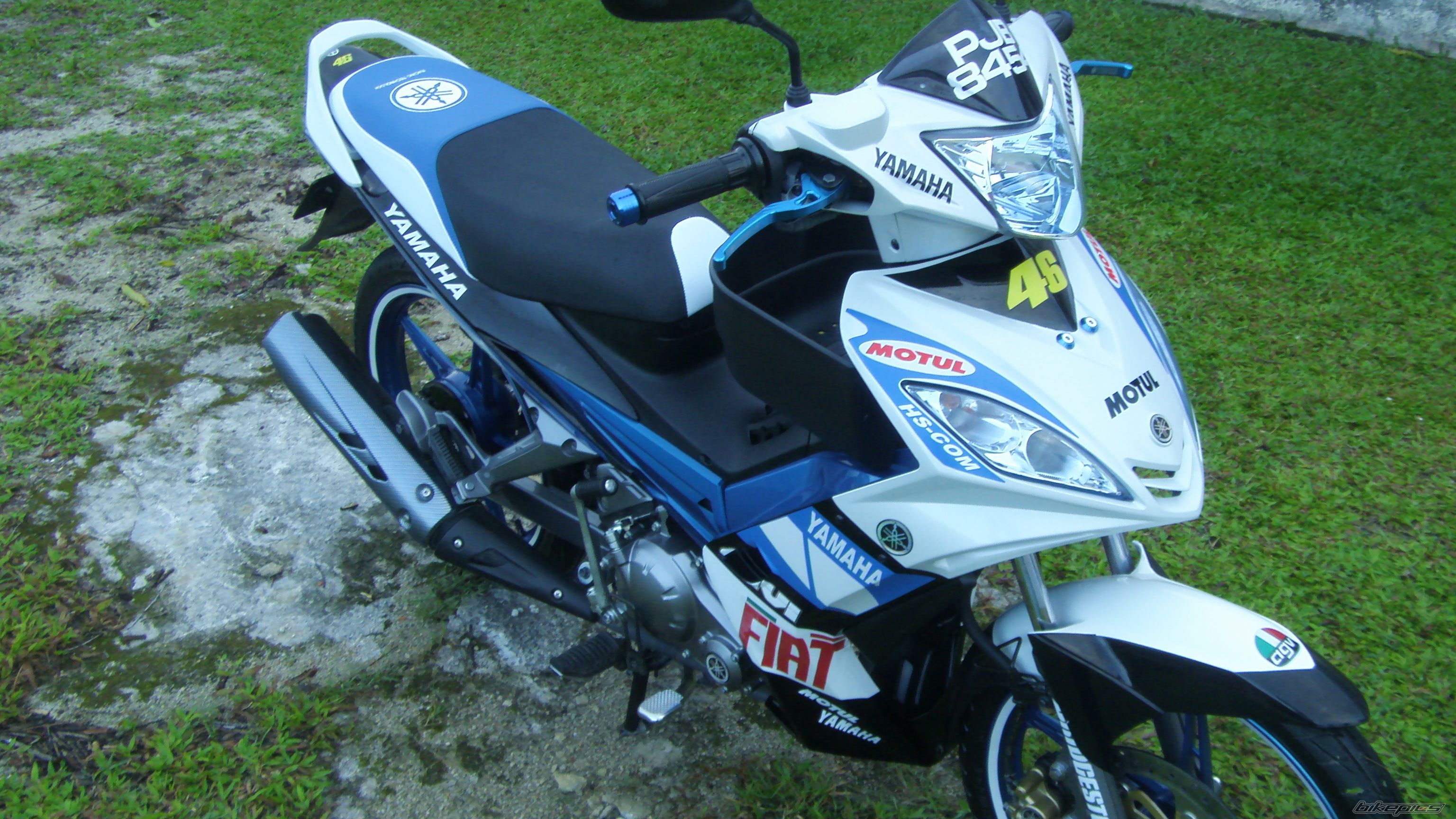 Photo 1614360