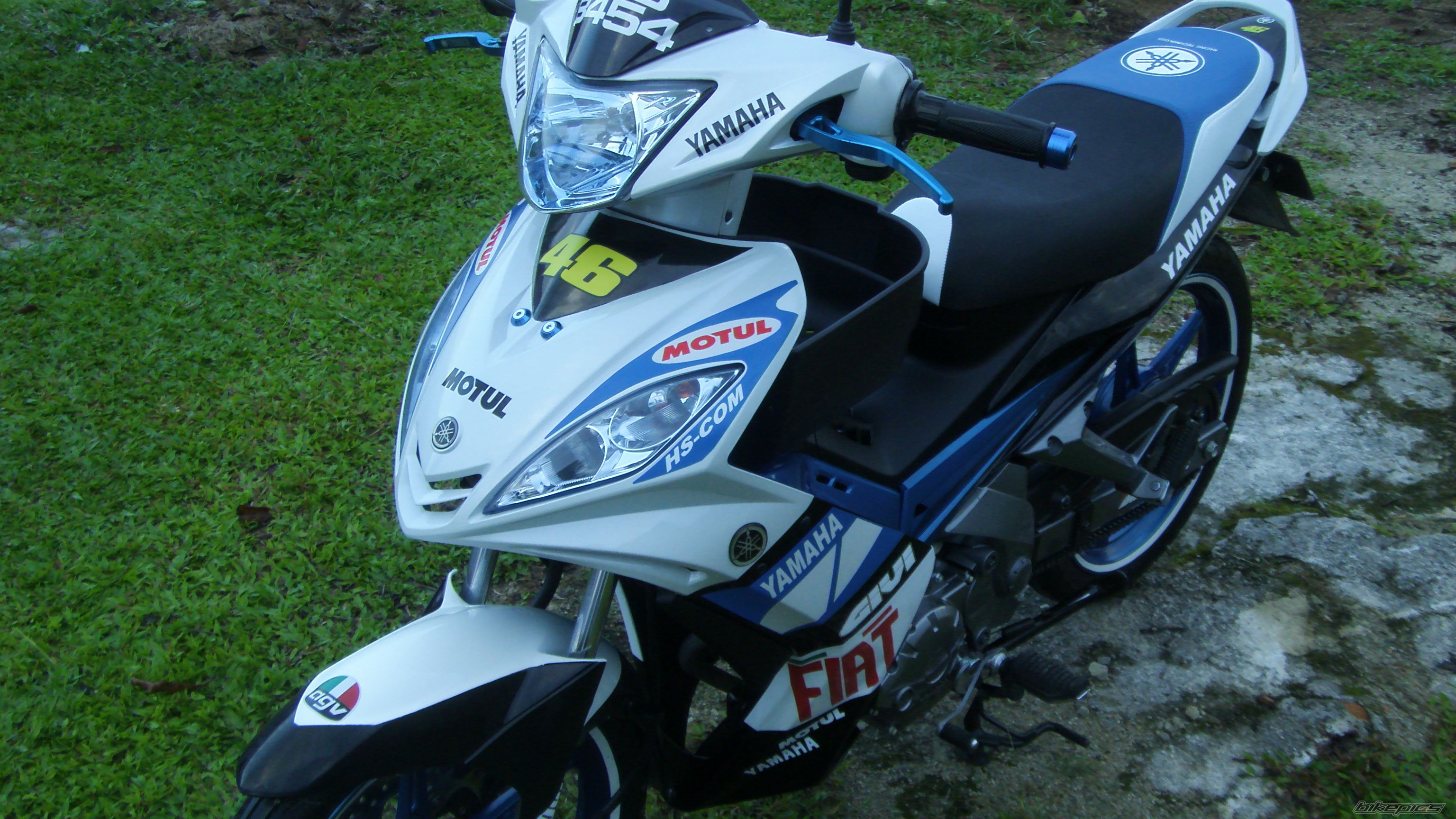Photo 1614382