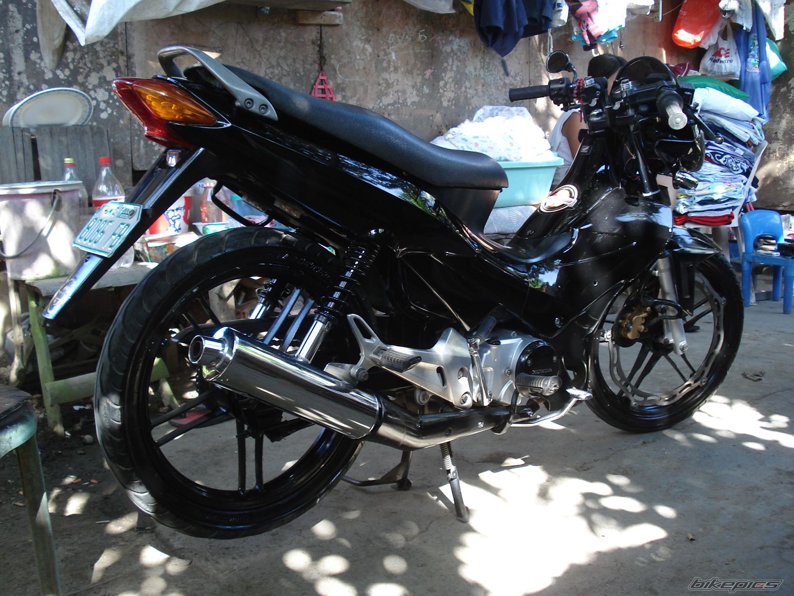 Photo 1614404