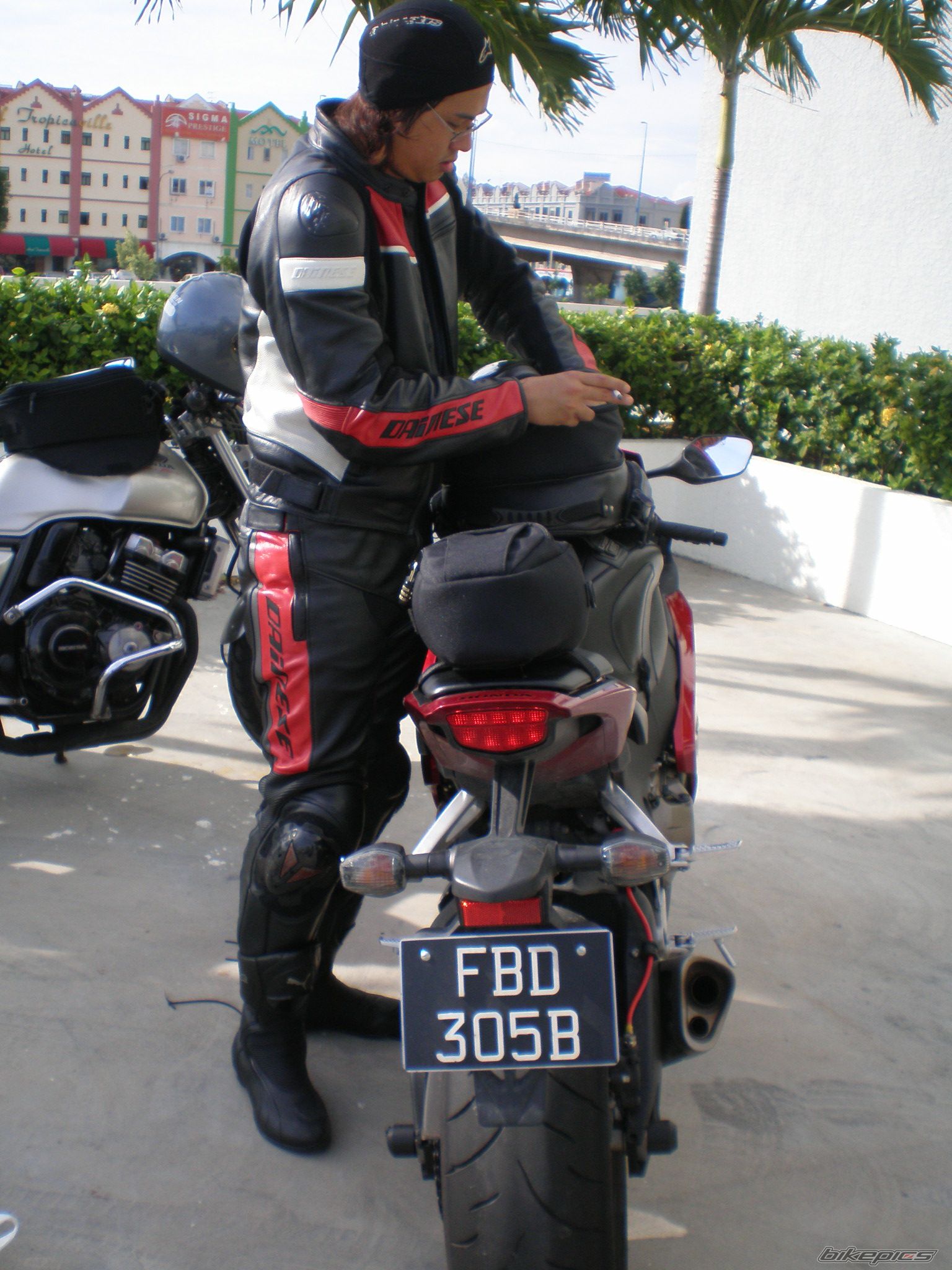 Bike Photo 1614422