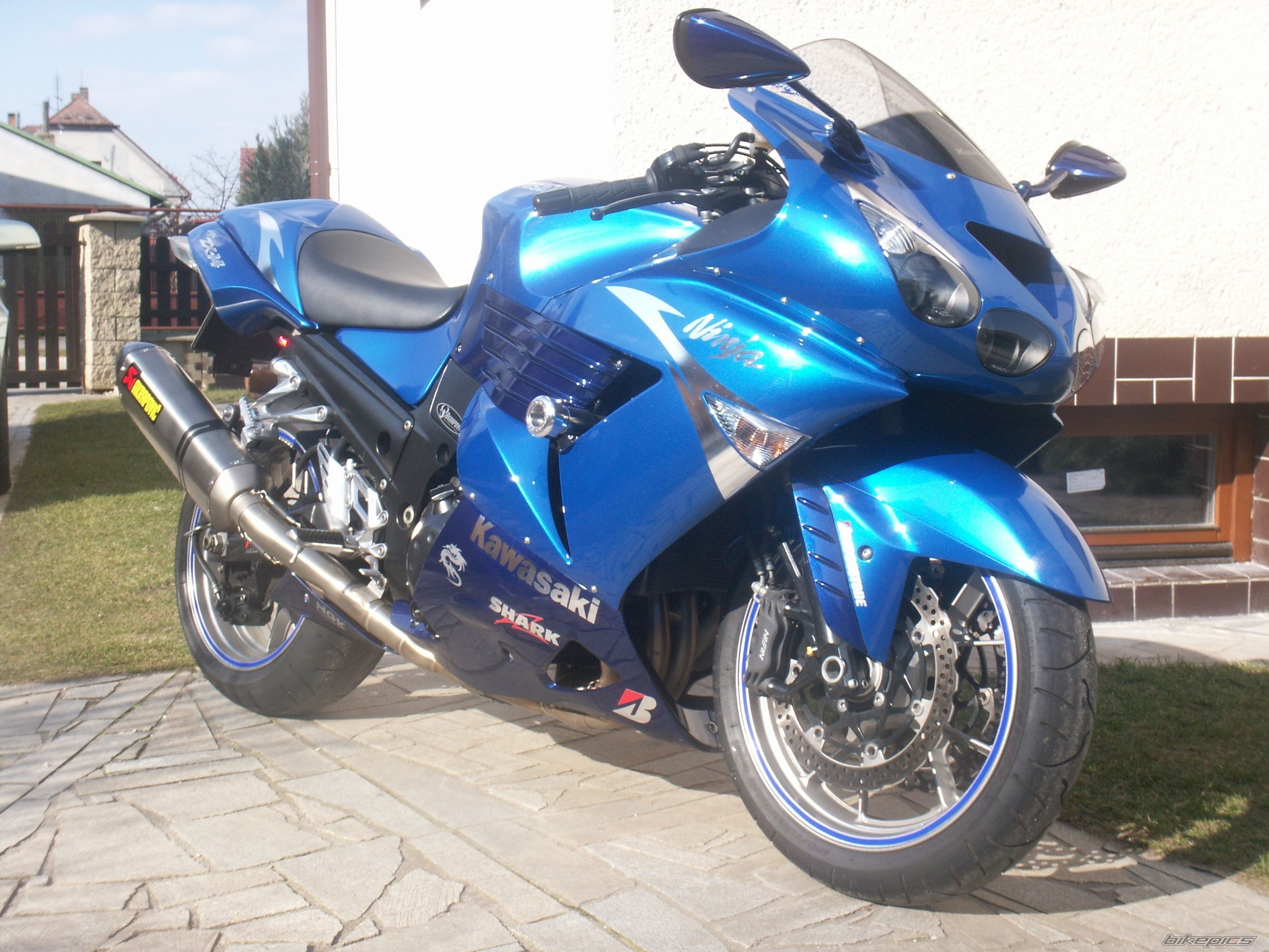 Photo 1614450