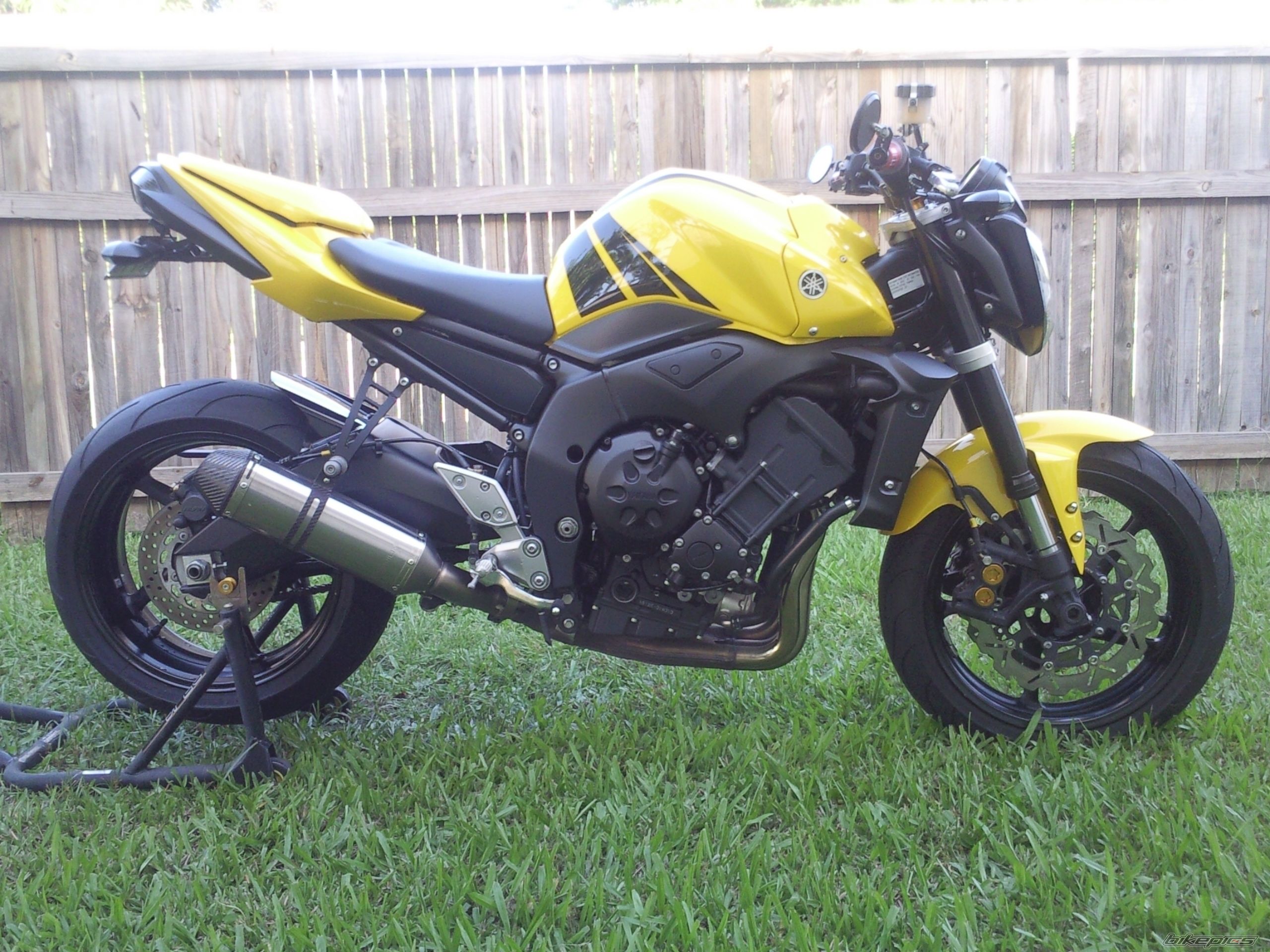 Photo 1614451