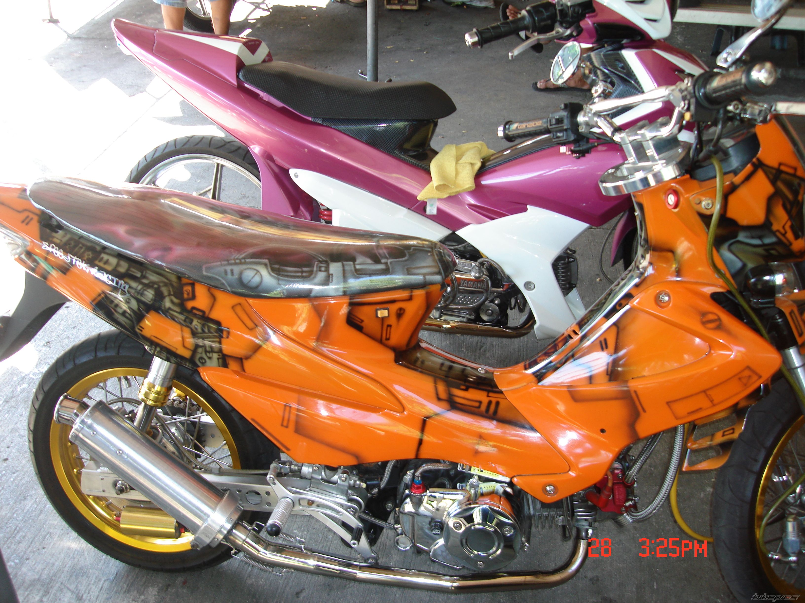 Photo 1614465