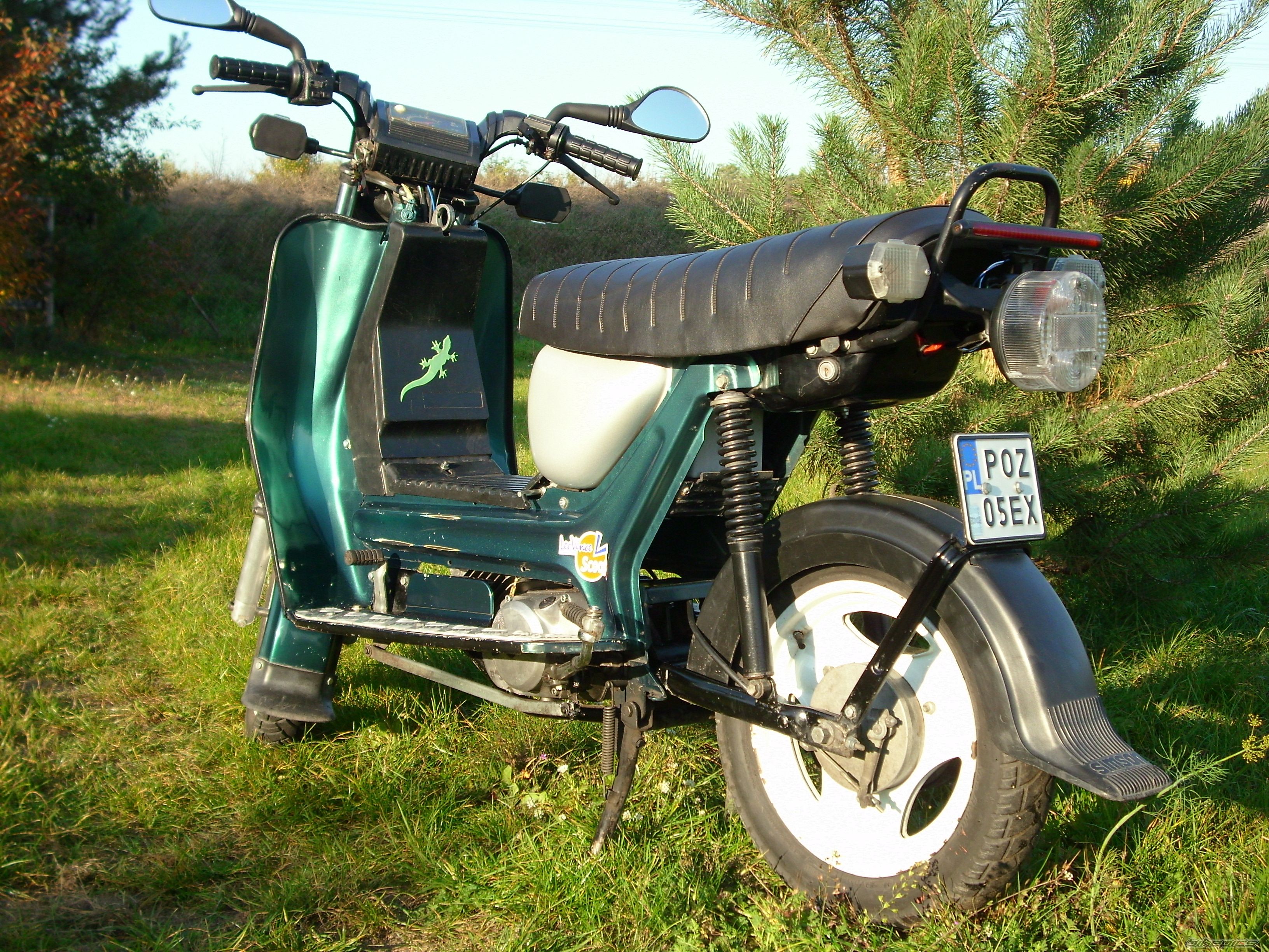 Photo 1614502