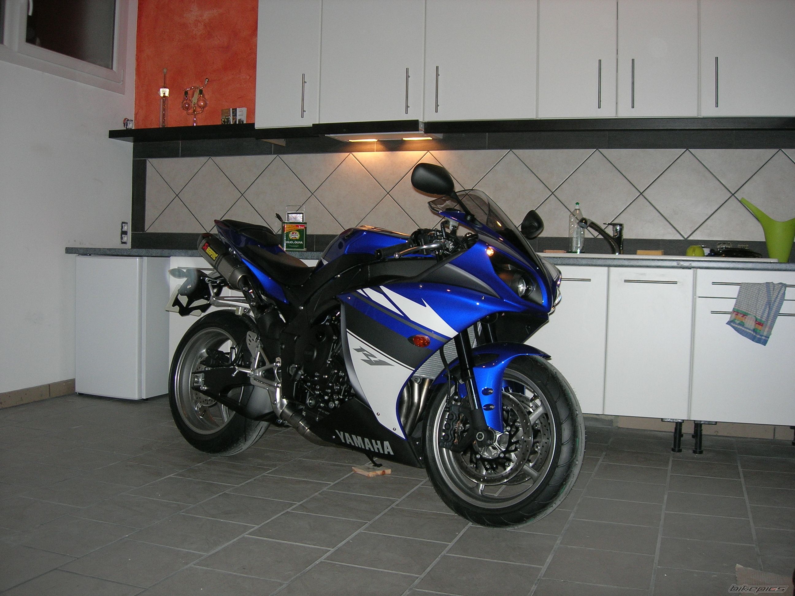 Photo 1614546