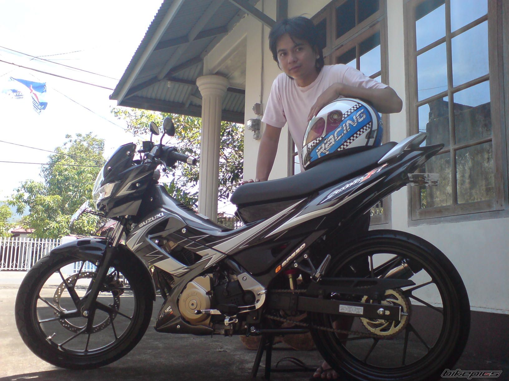 Photo 1614675