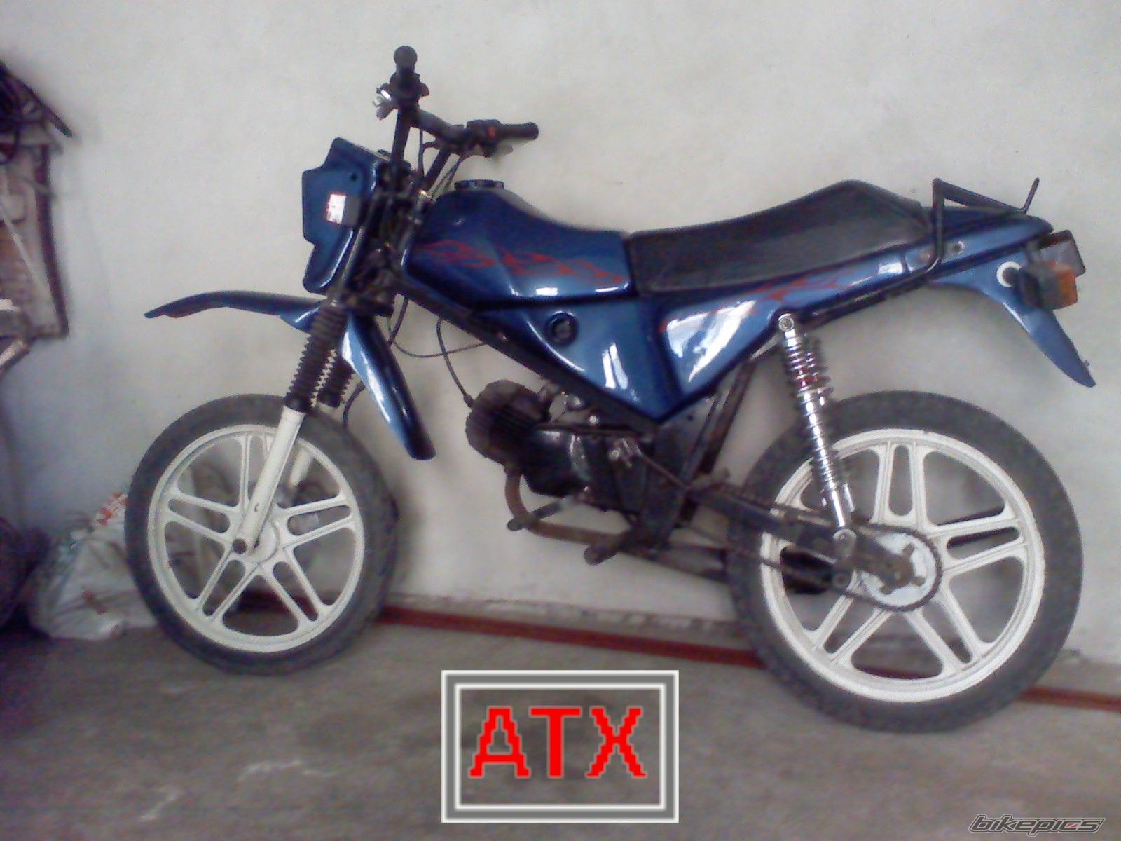 Photo 1614749