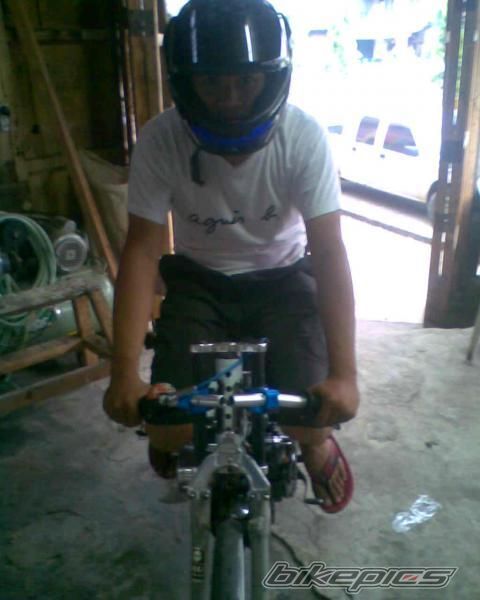 Photo 1614908