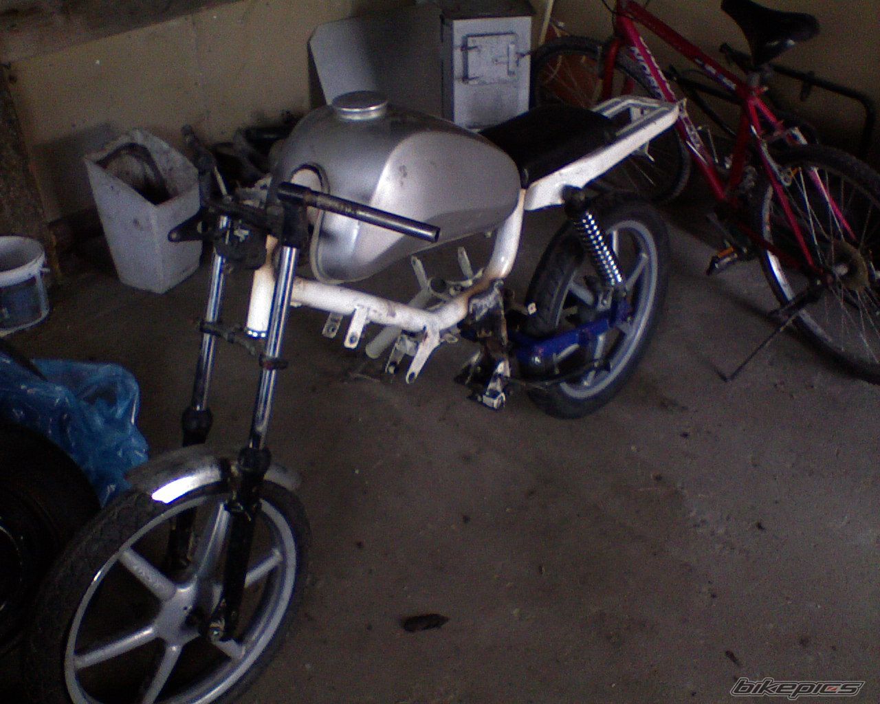 Photo 1614918