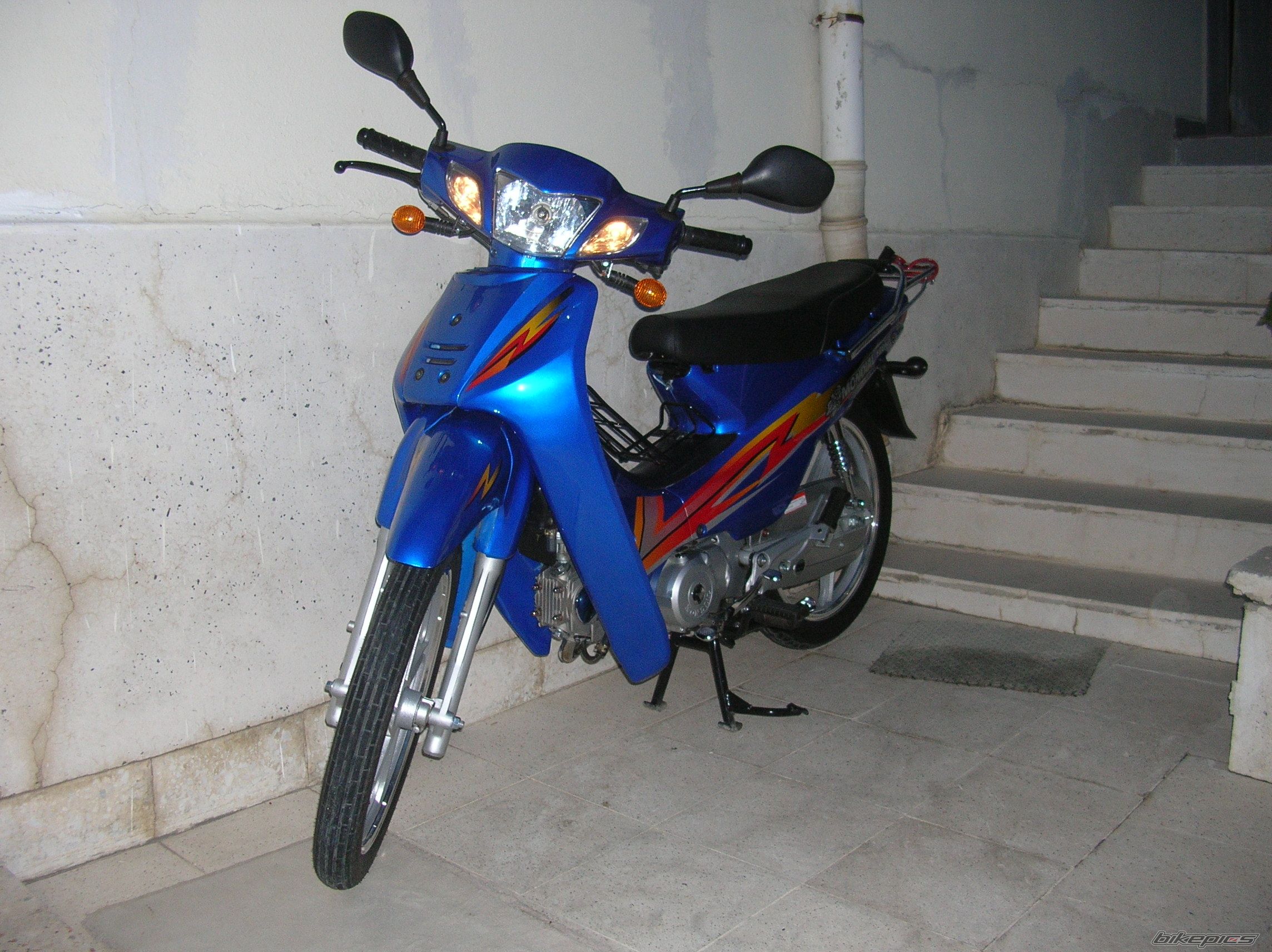 Photo 1614923