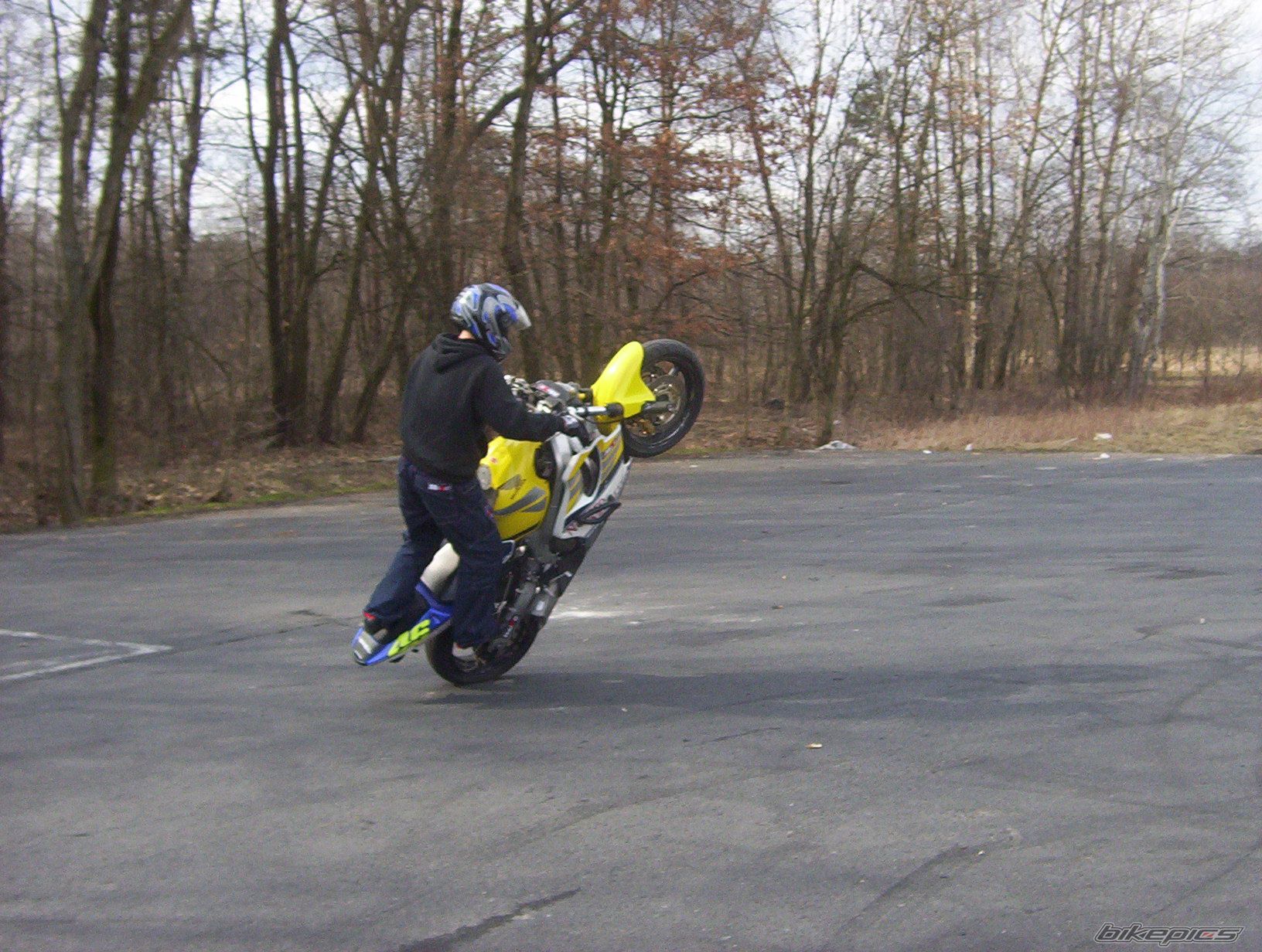 Photo 1615145