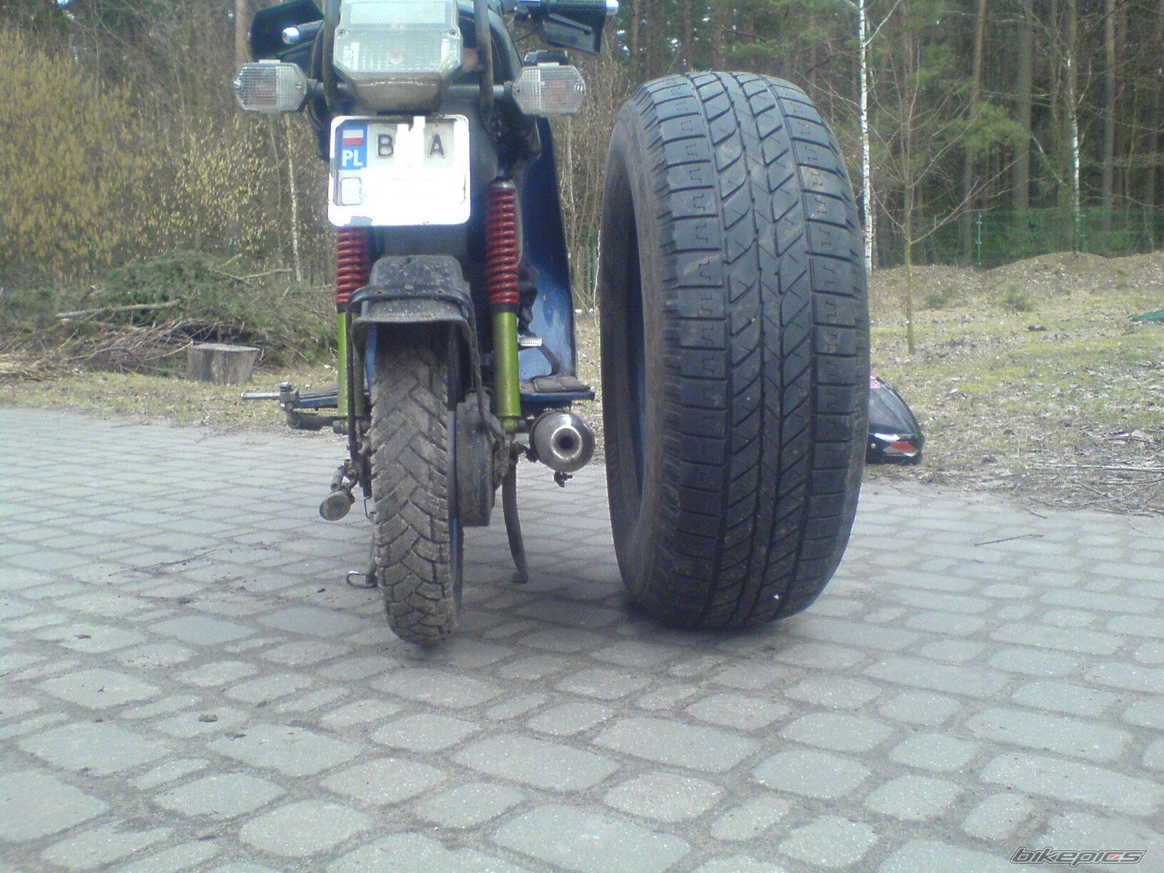 Bike Photo 1615372