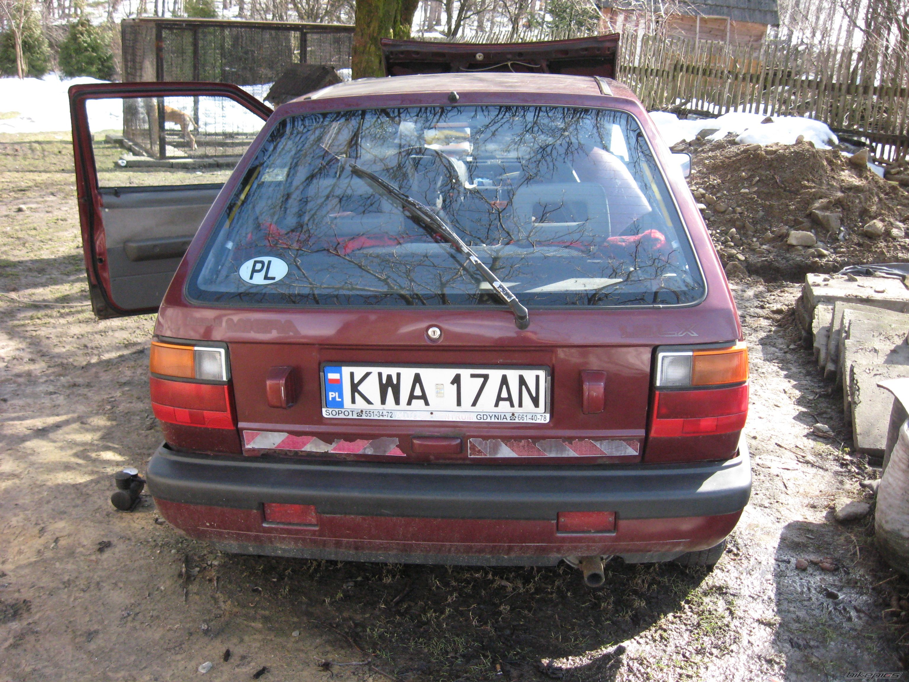 Photo 1615384