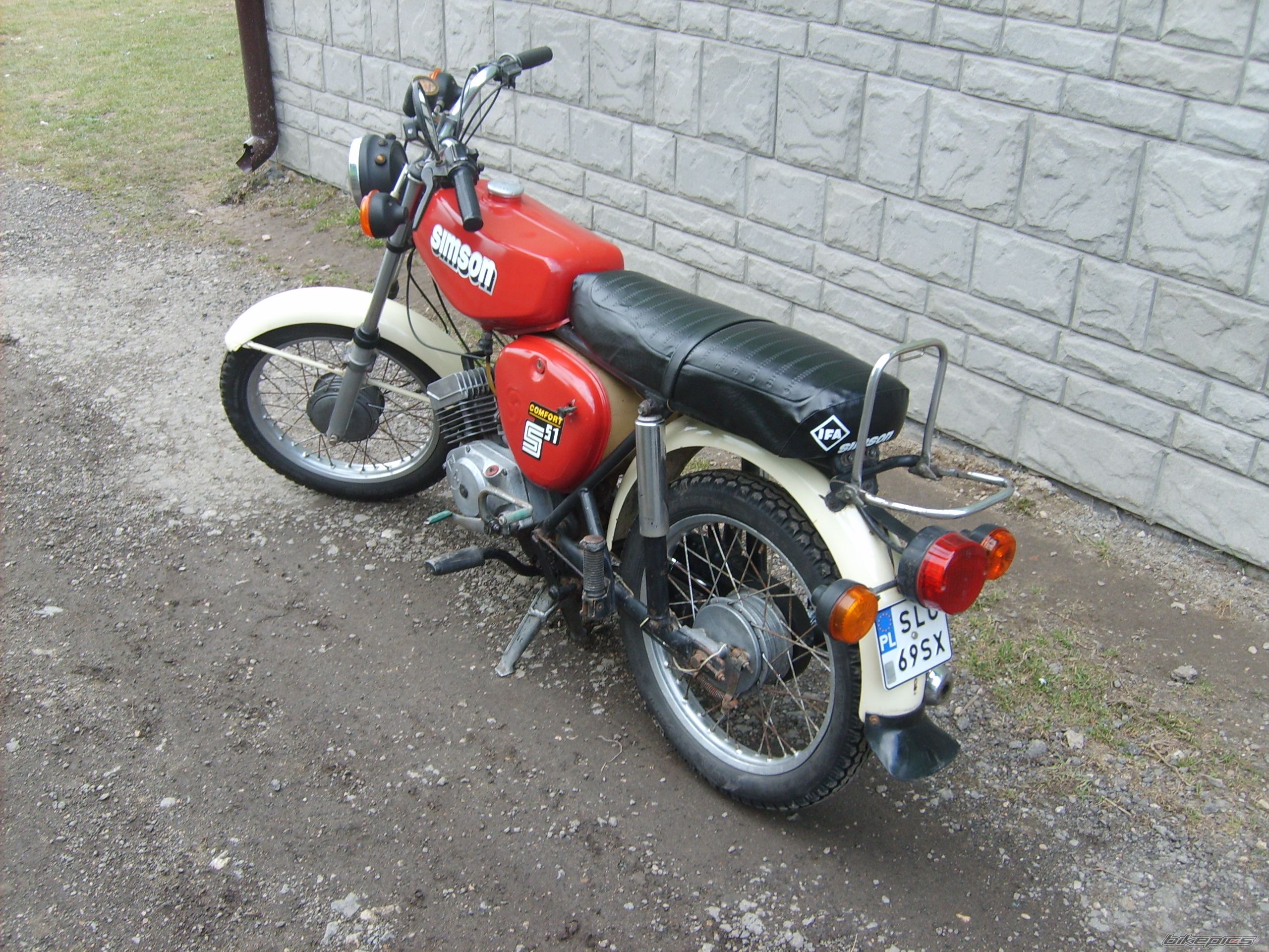 Photo 1615439