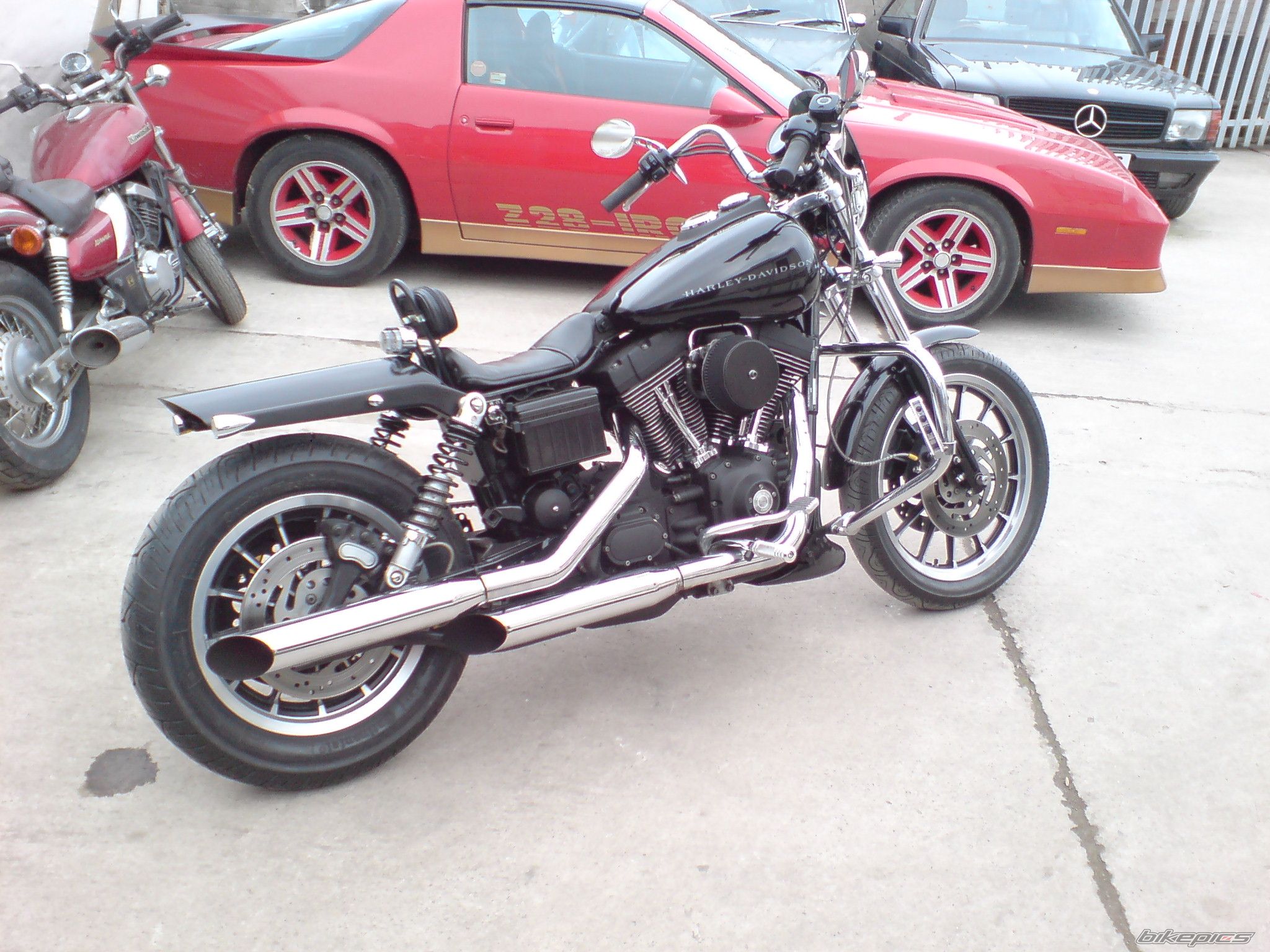 Photo 1615612
