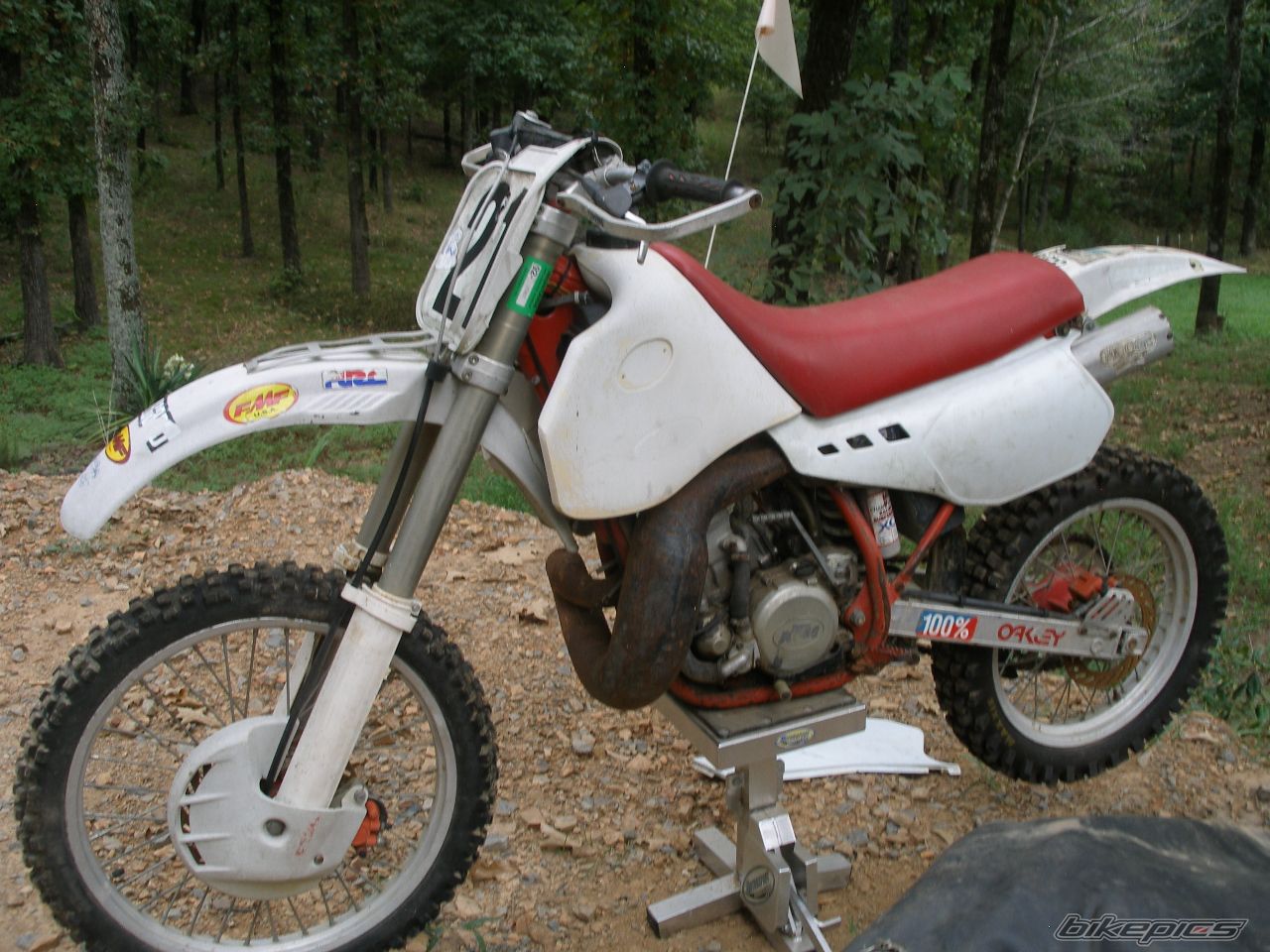Photo 1615637