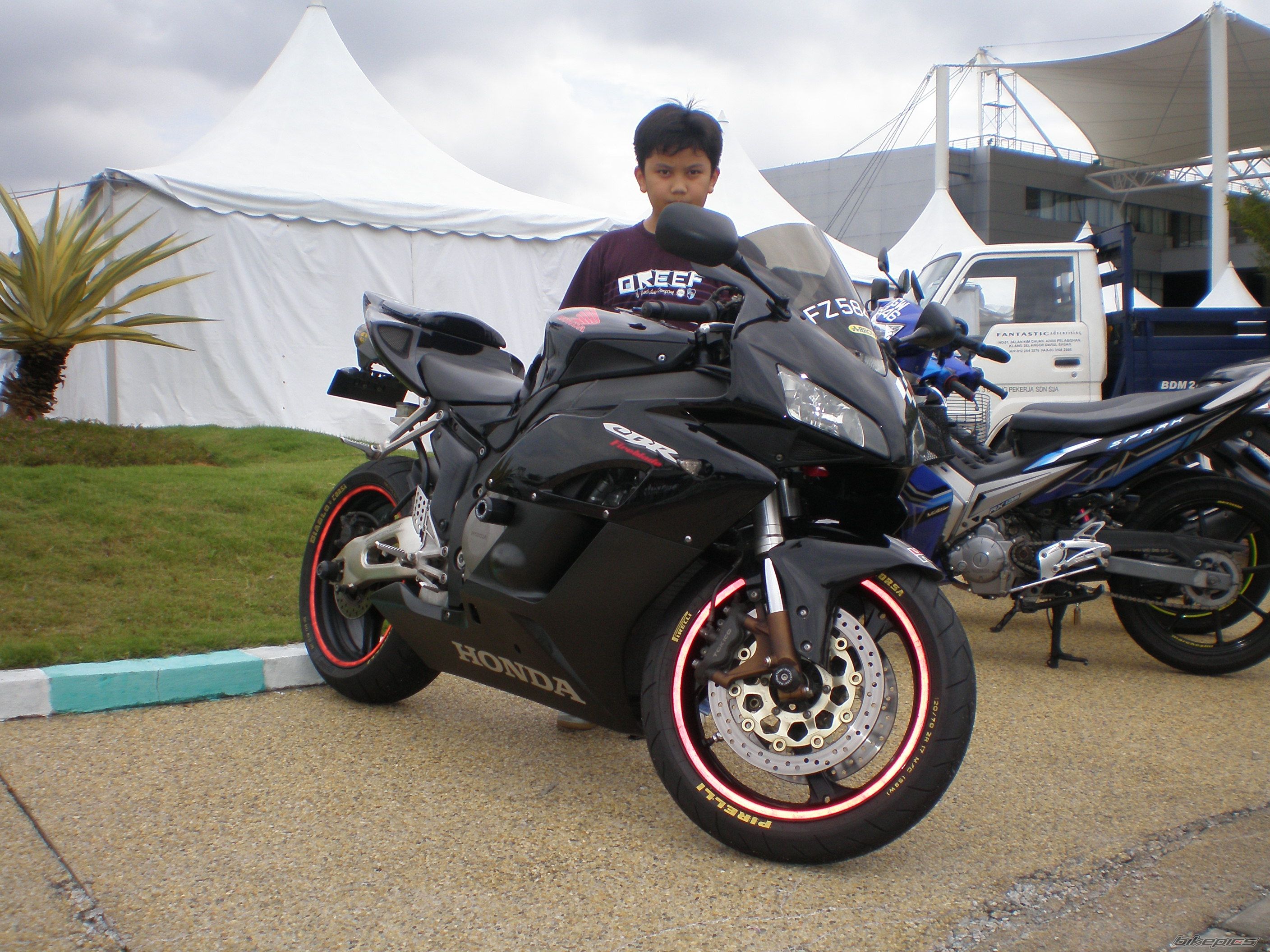 Bike Photo 1615764