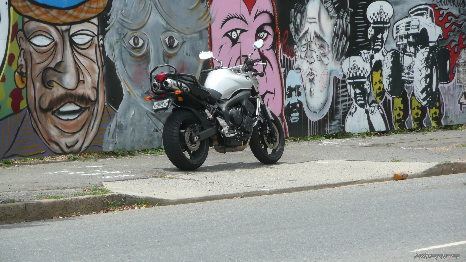 Photo 1615840