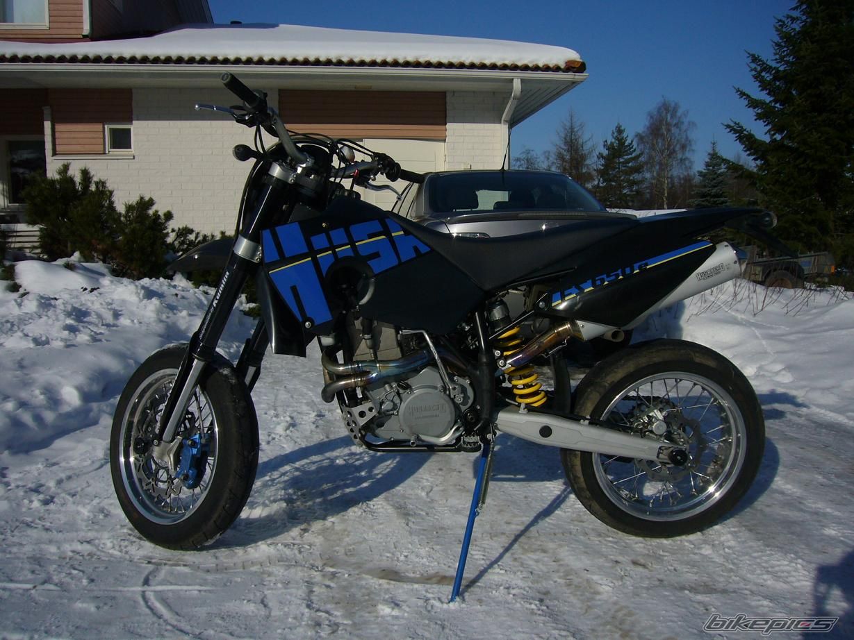 Photo 1615946