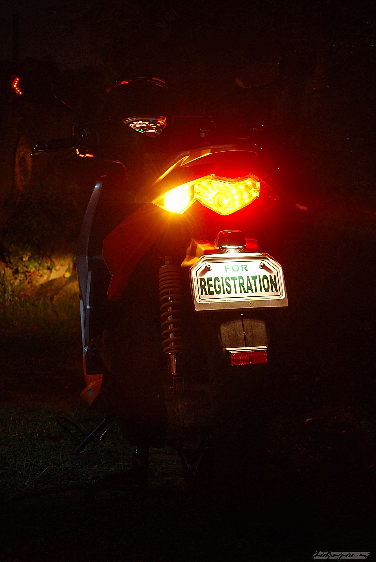 Photo 1615957