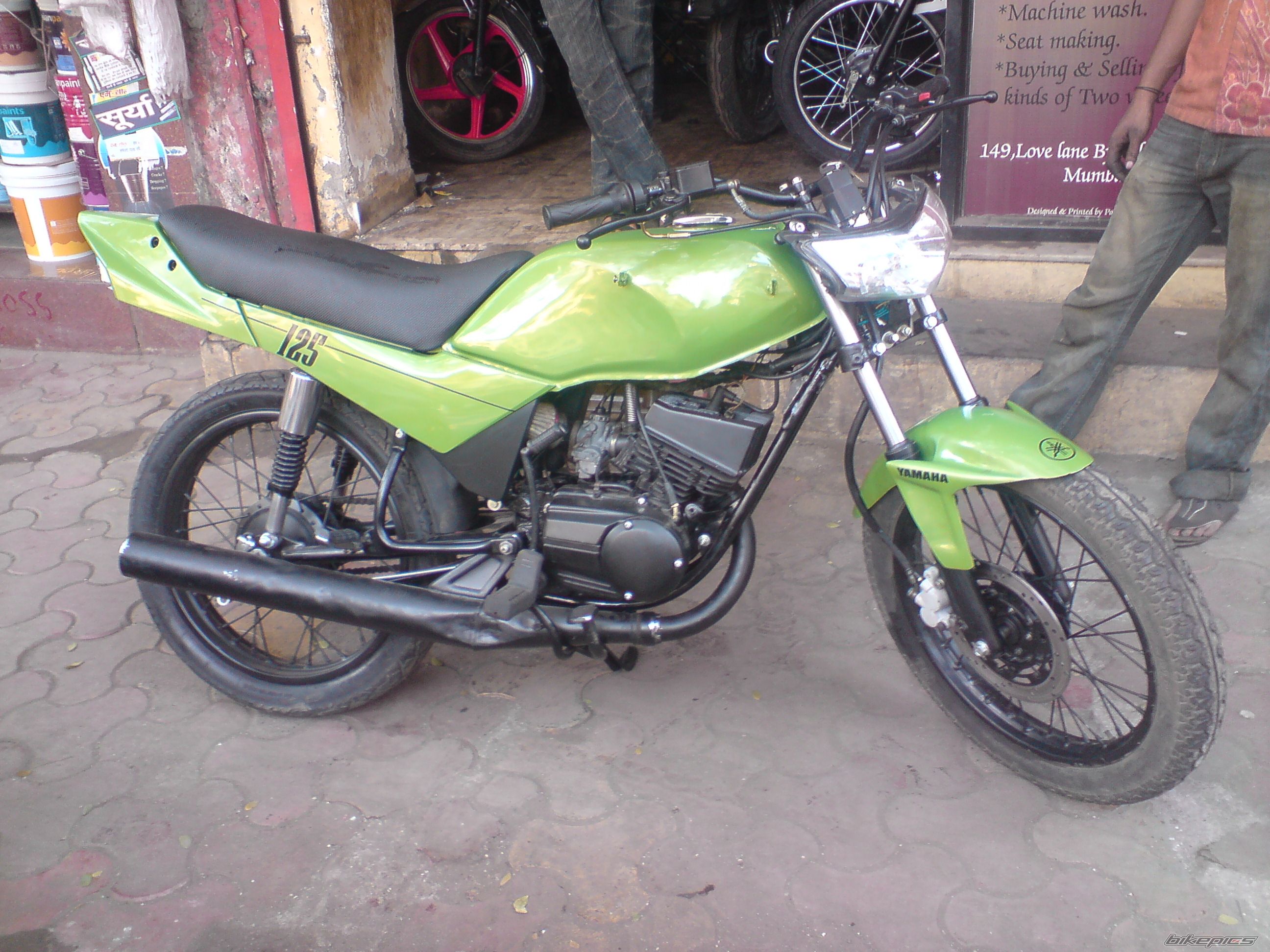 Photo 1615979