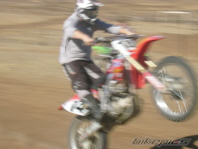Photo 1615981