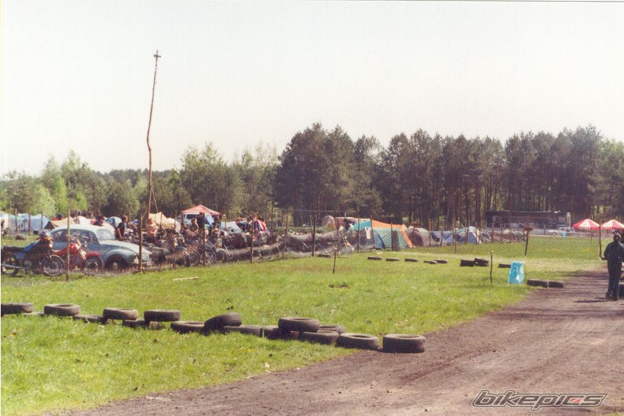 Photo 1616028
