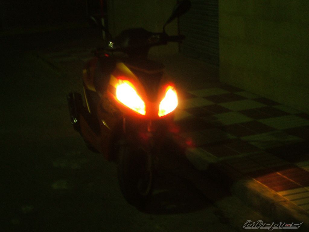 Photo 1616192