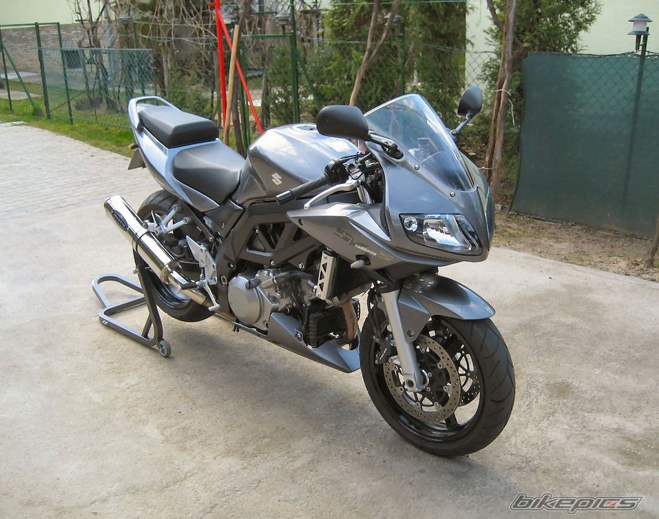 Photo 1616276