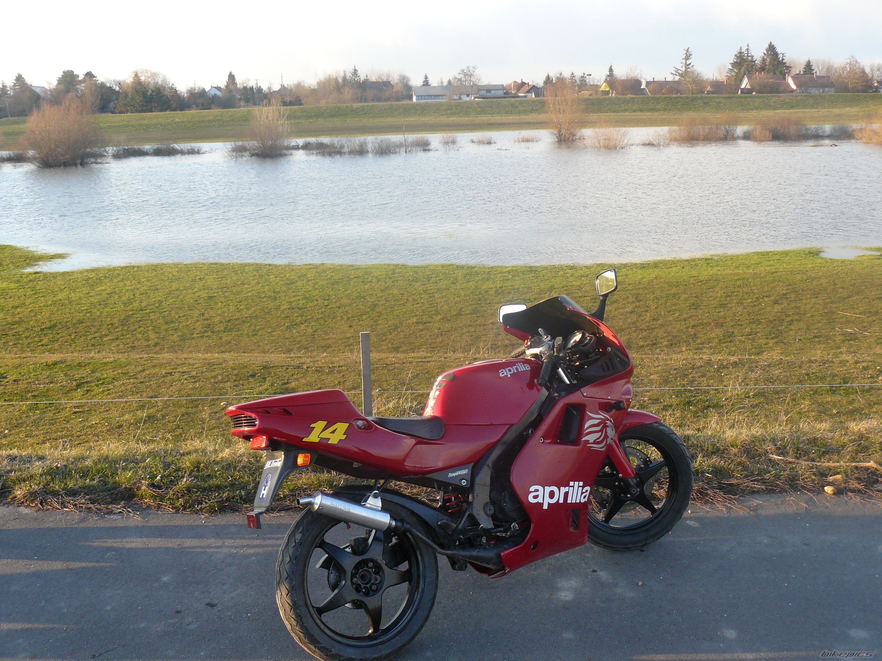 Bike Photo 1616330