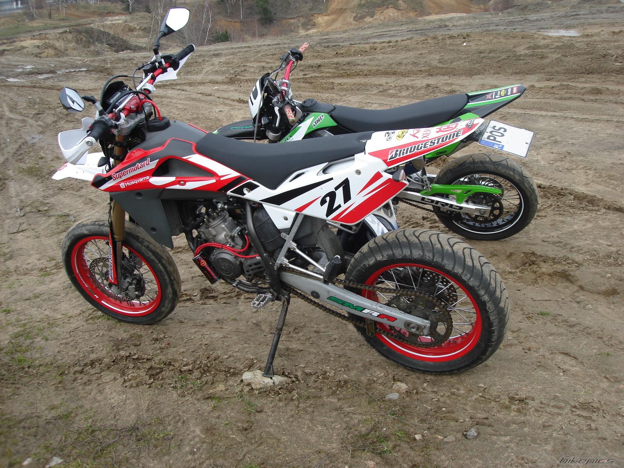 Photo 1616343