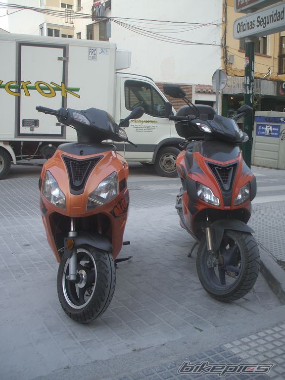 Photo 1616386