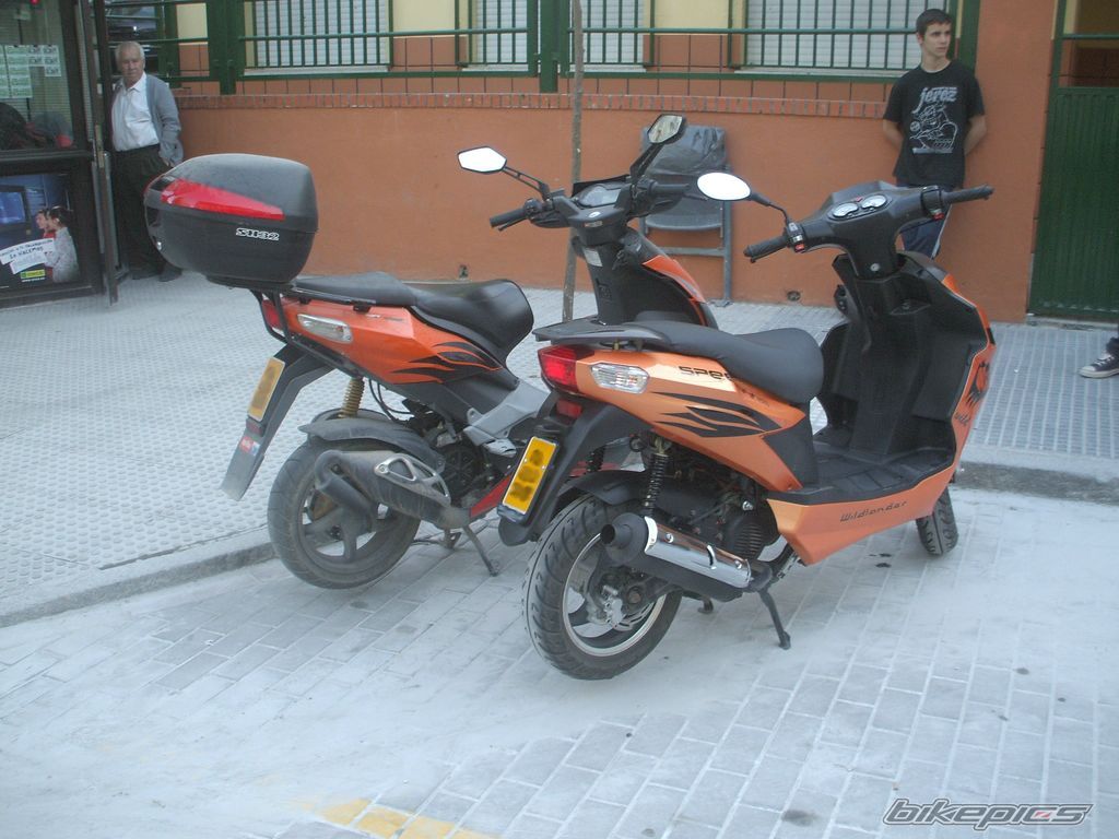 Photo 1616389