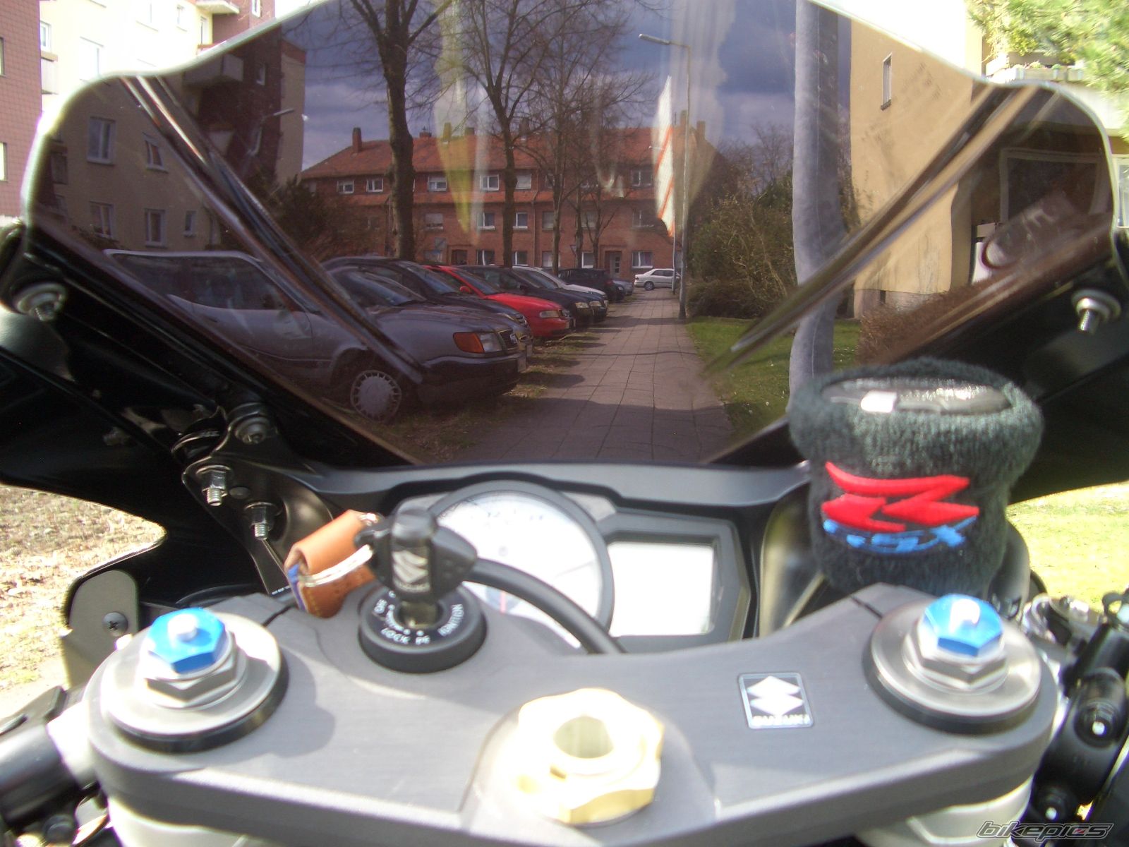 Photo 1616436