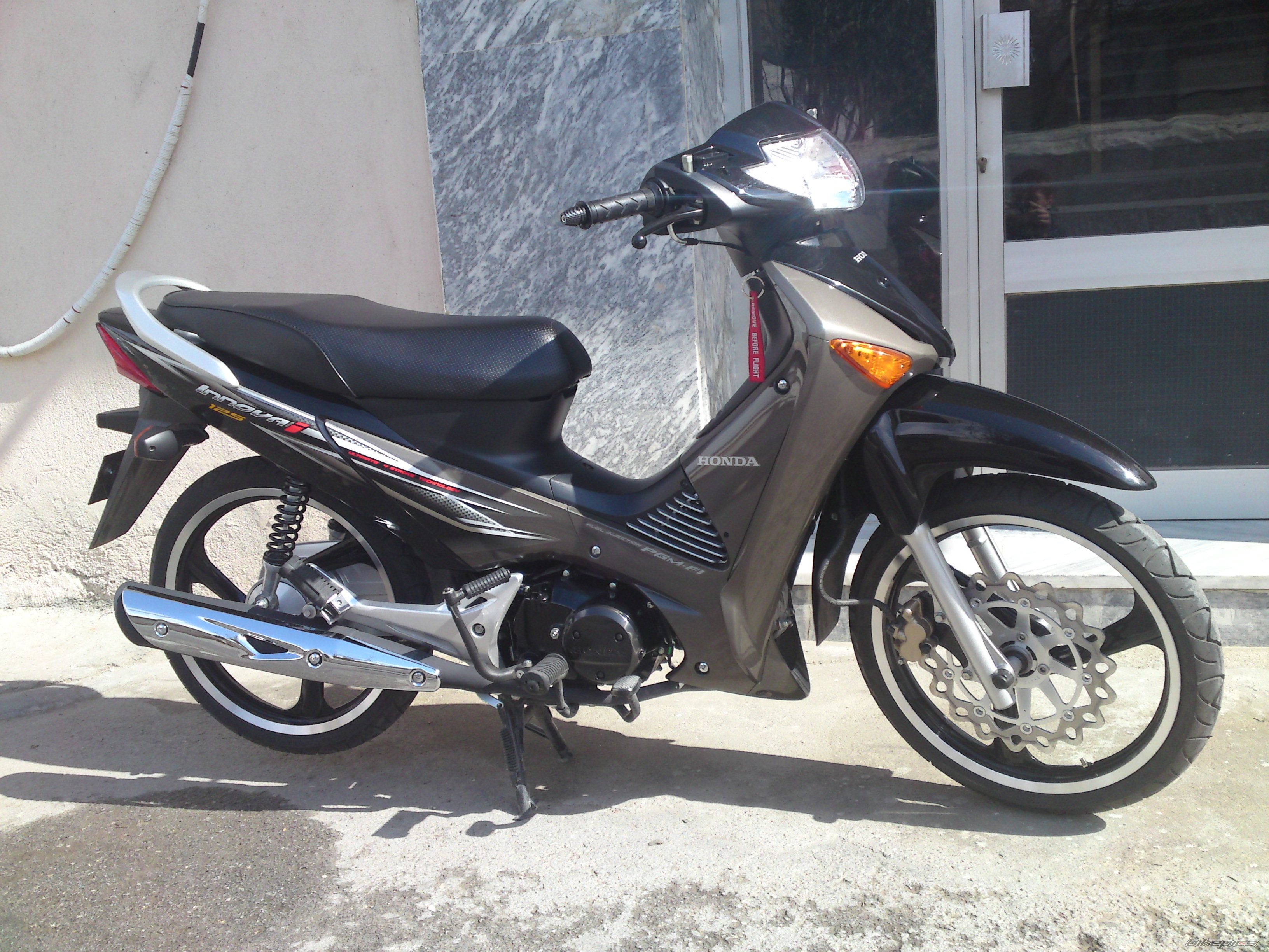 Photo 1616481