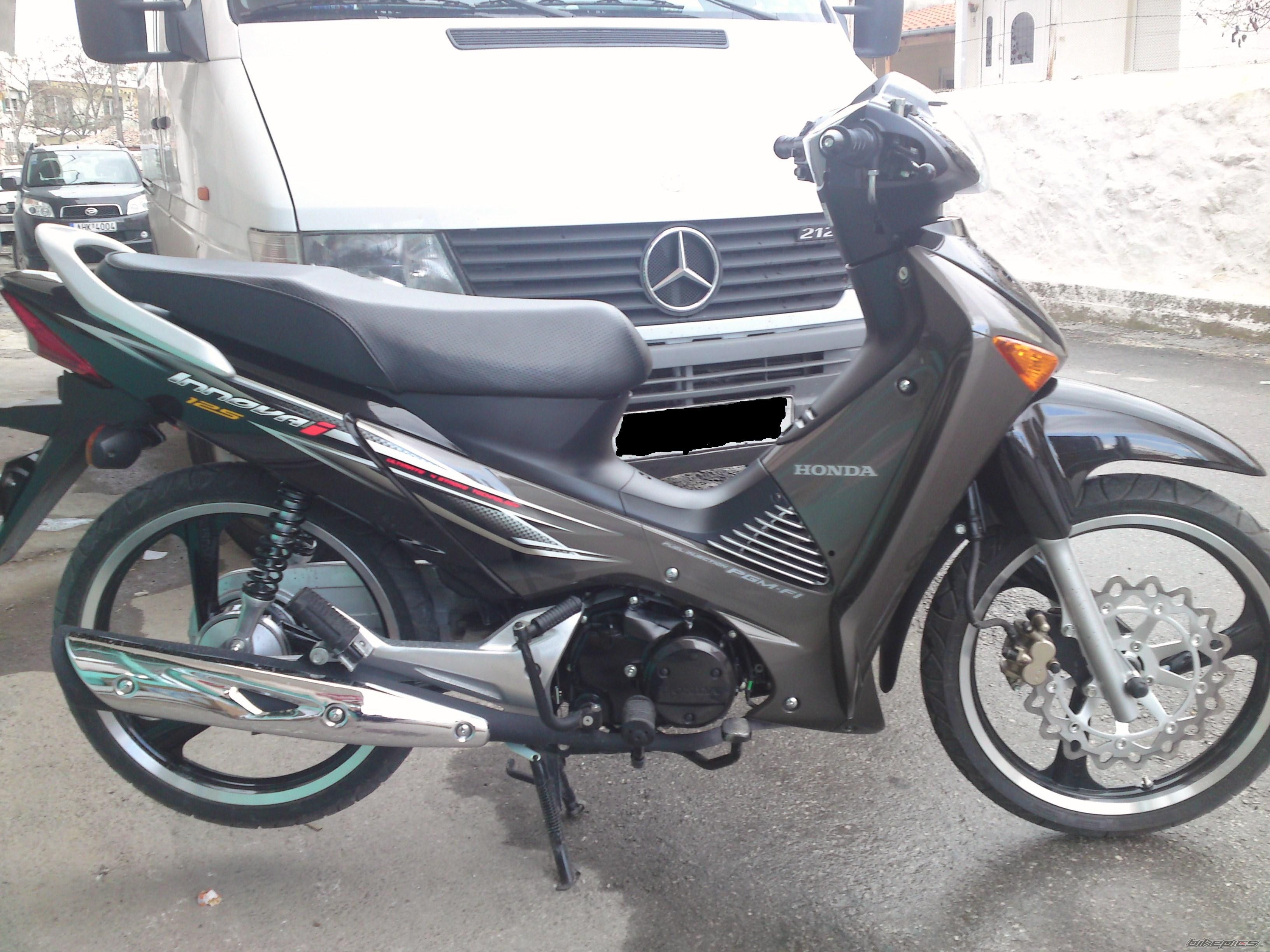 Photo 1616486