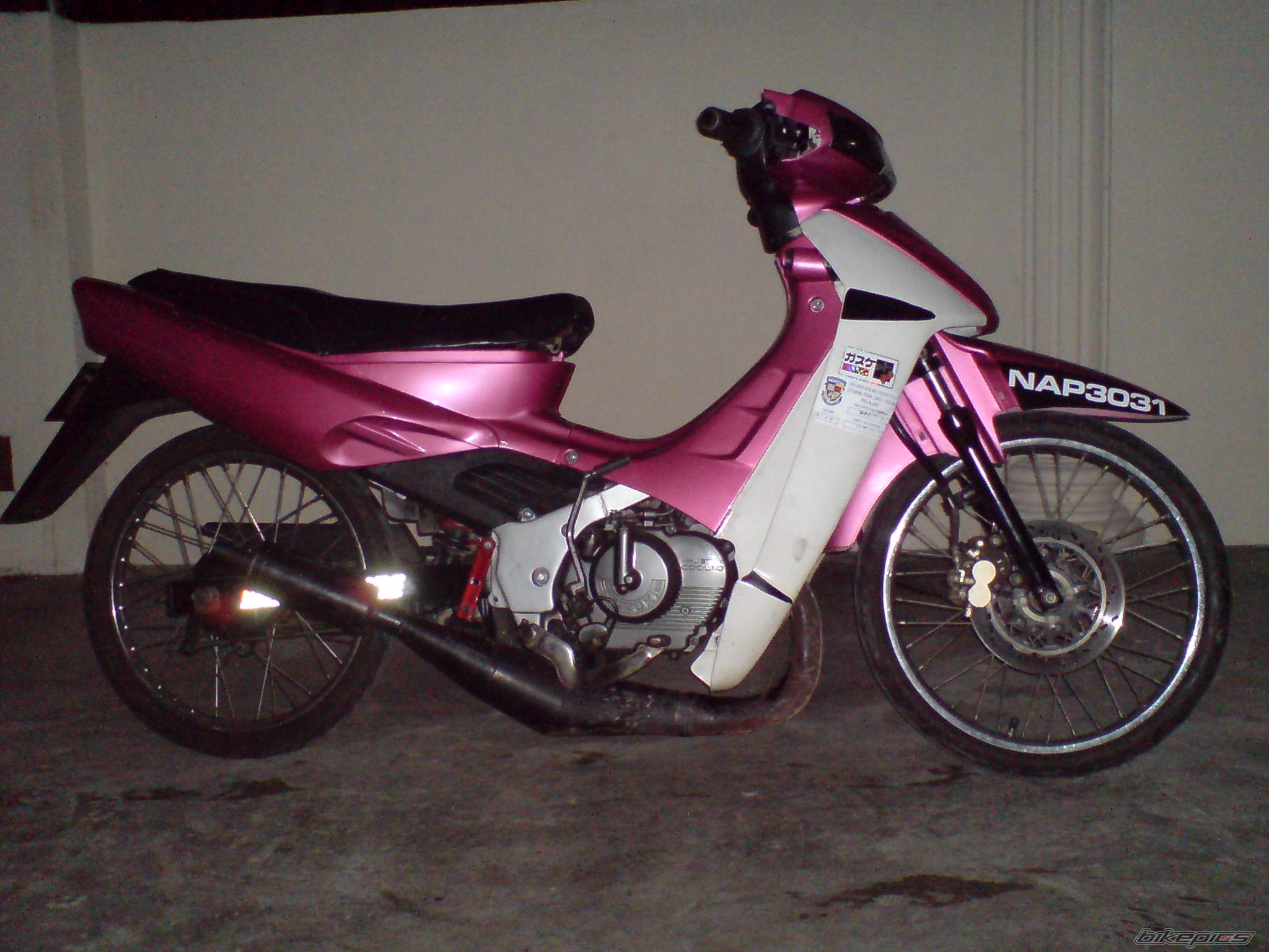 Photo 1616574