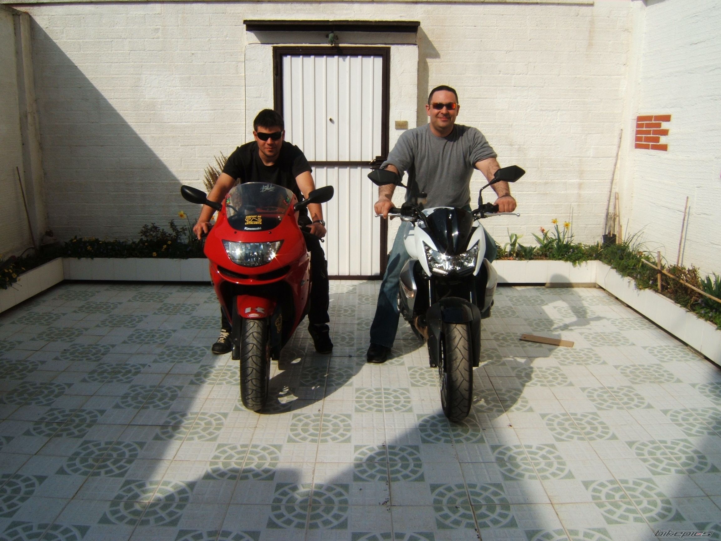 Photo 1616593