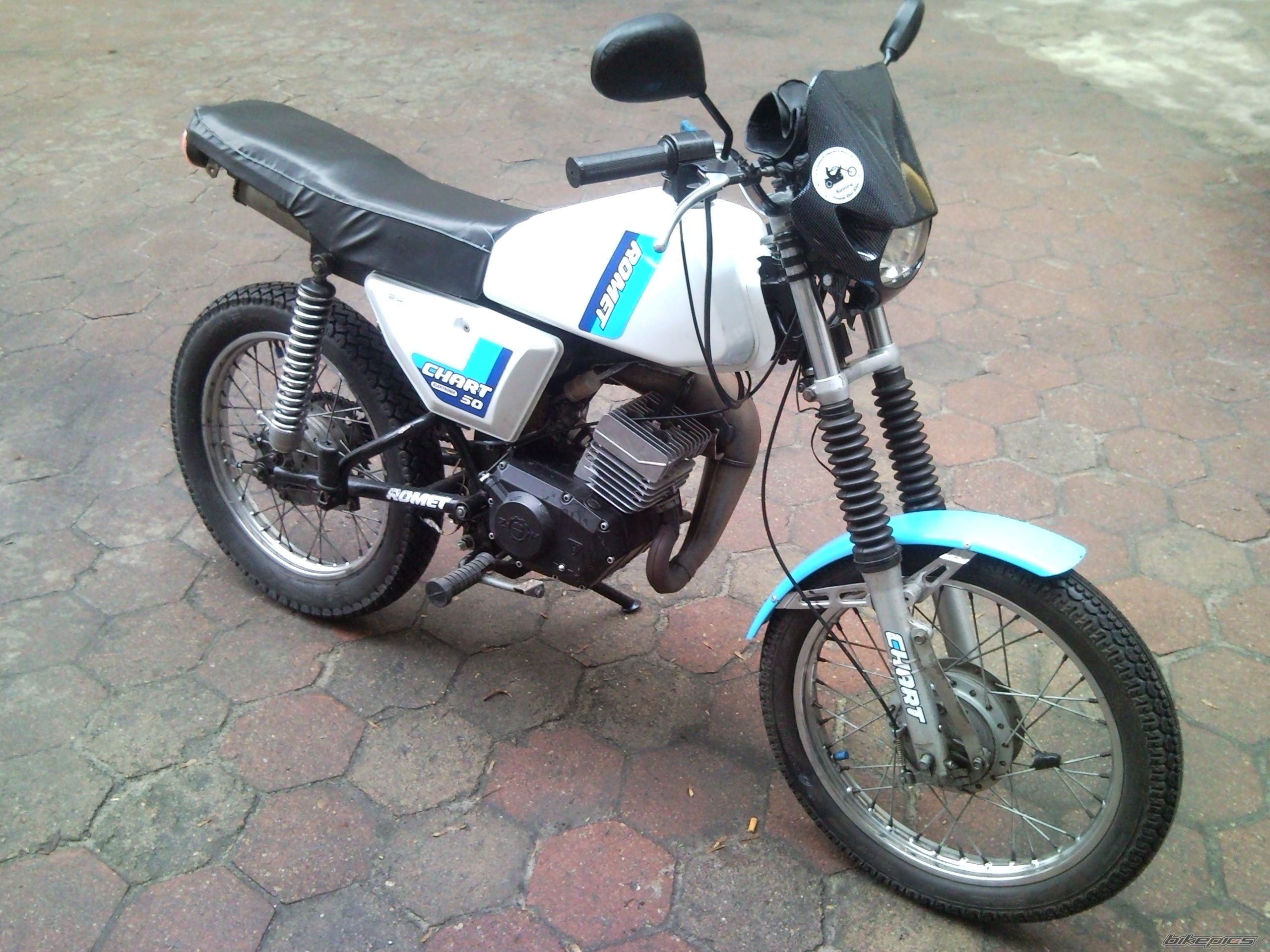 Photo 1616646