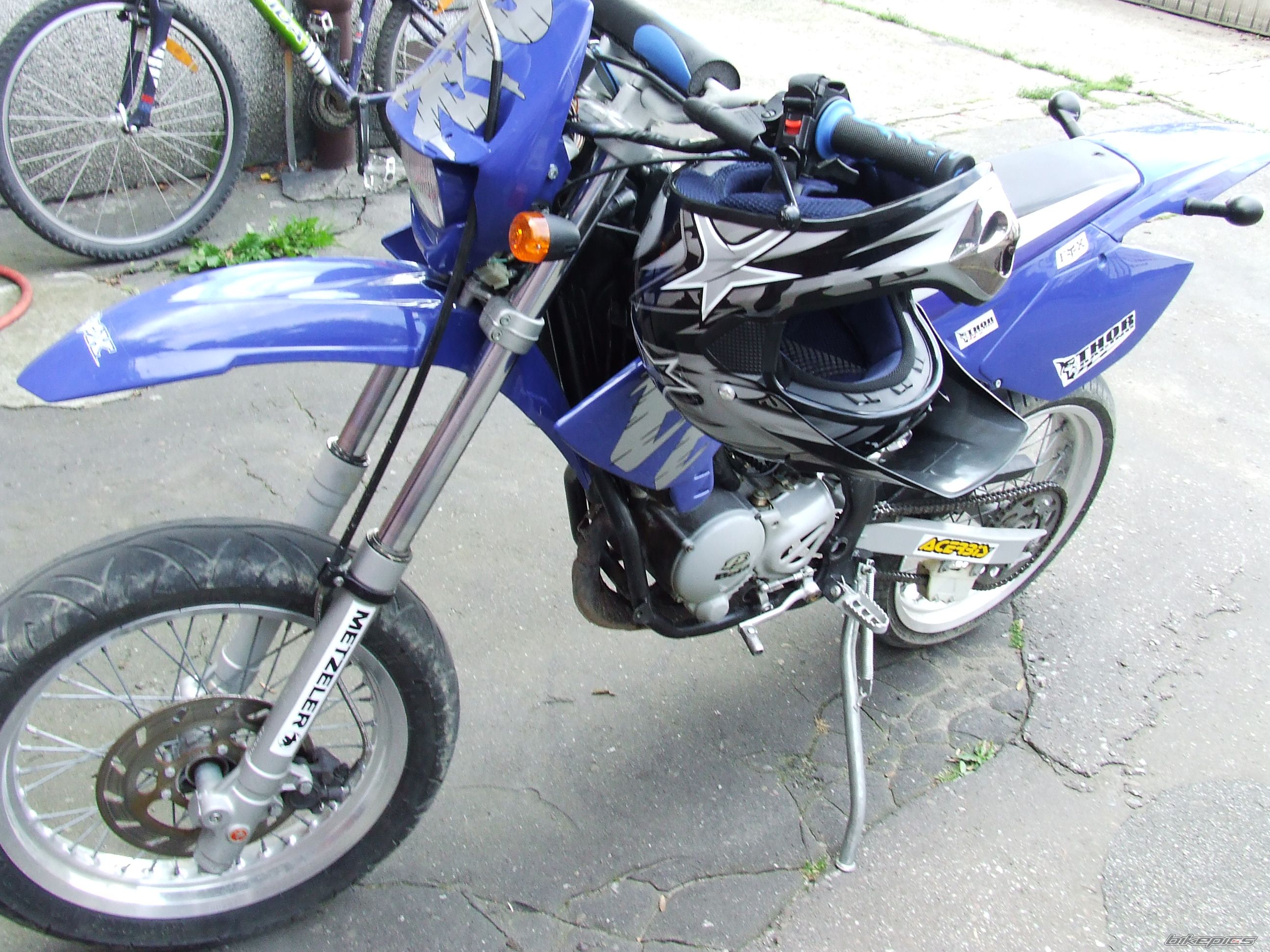 Bike Photo 1616766