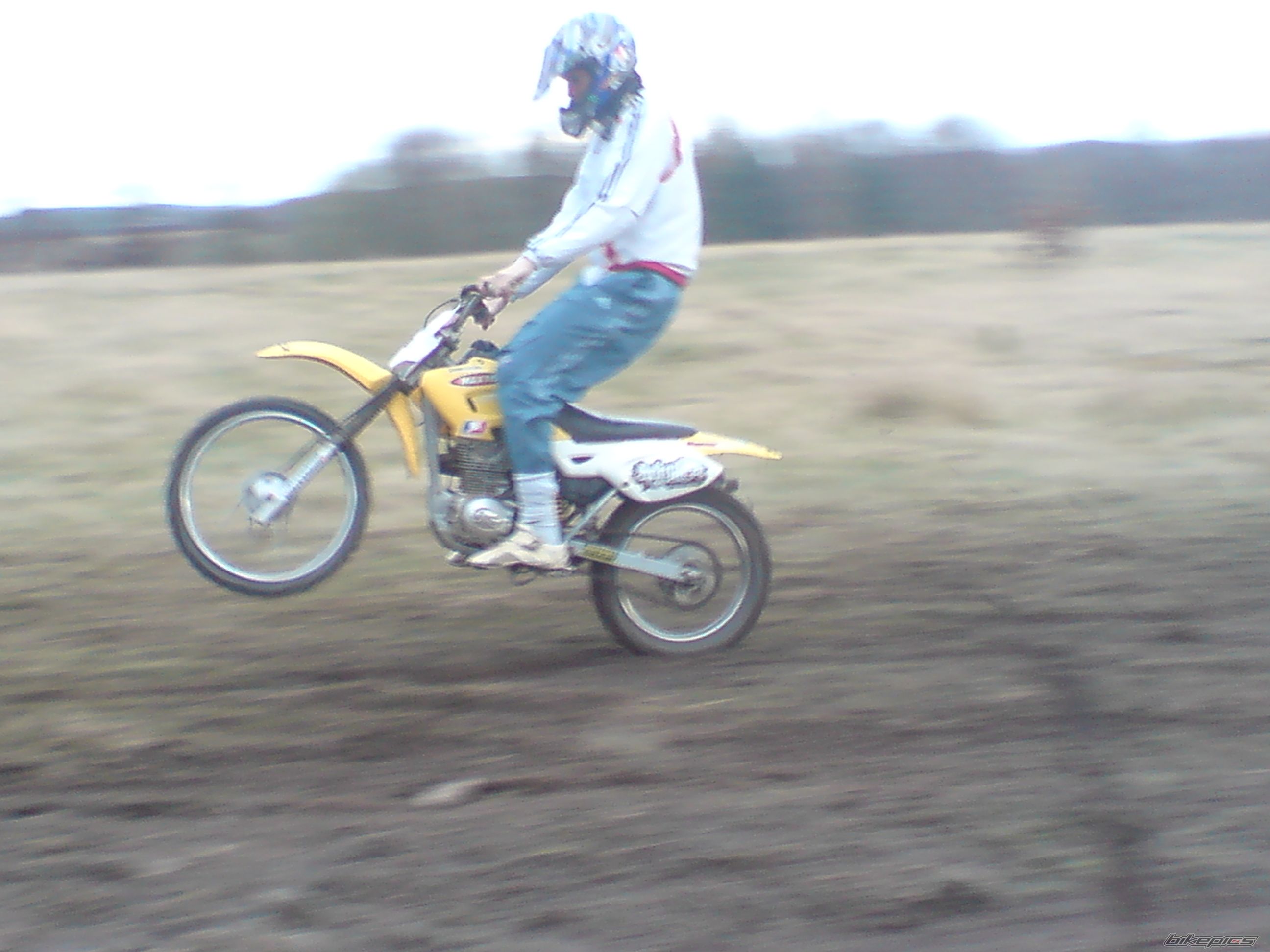 Photo 1616767
