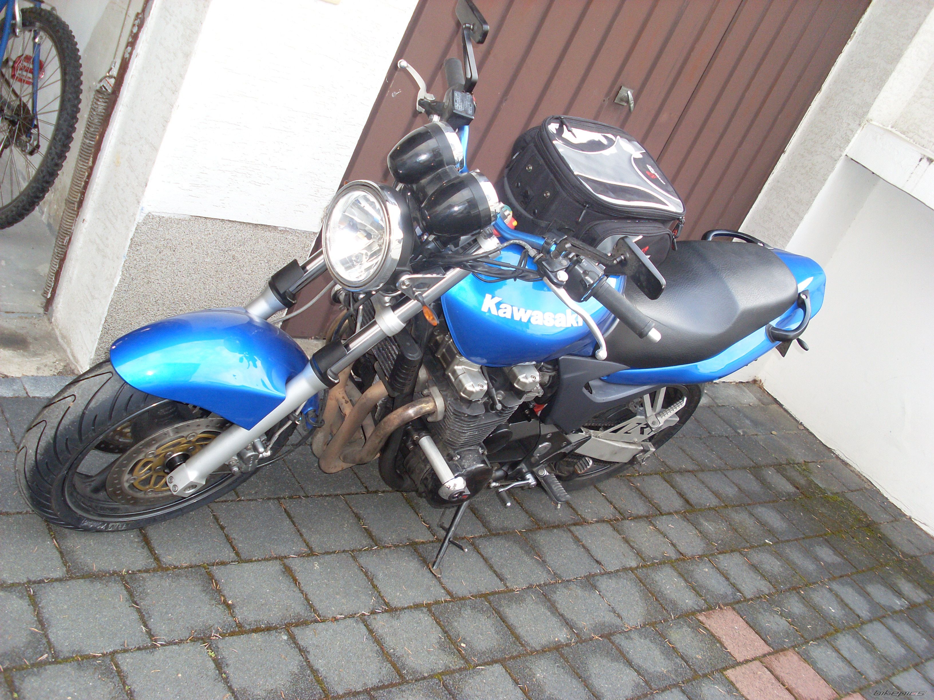 Photo 1616789