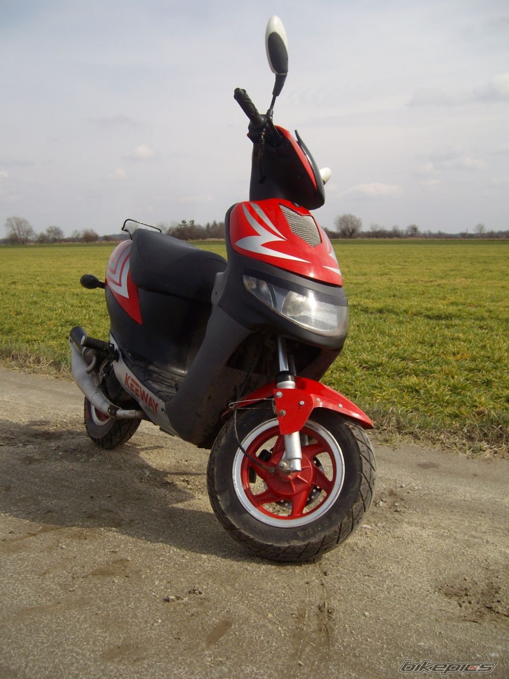 Bike Photo 1616946