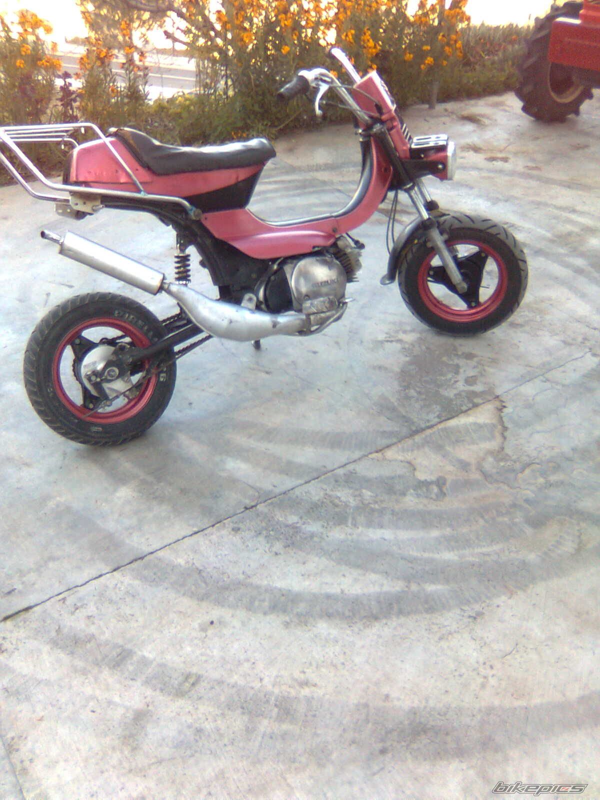 Photo 1616961