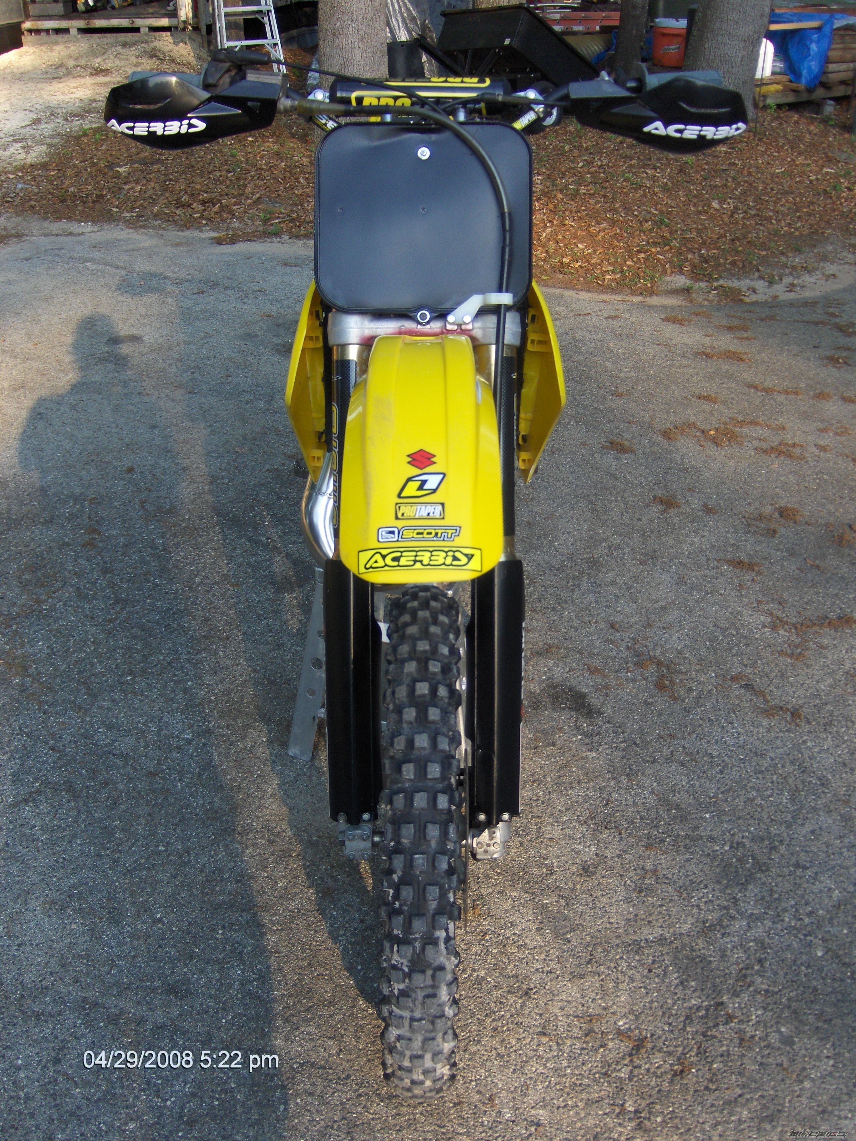 Photo 1616996