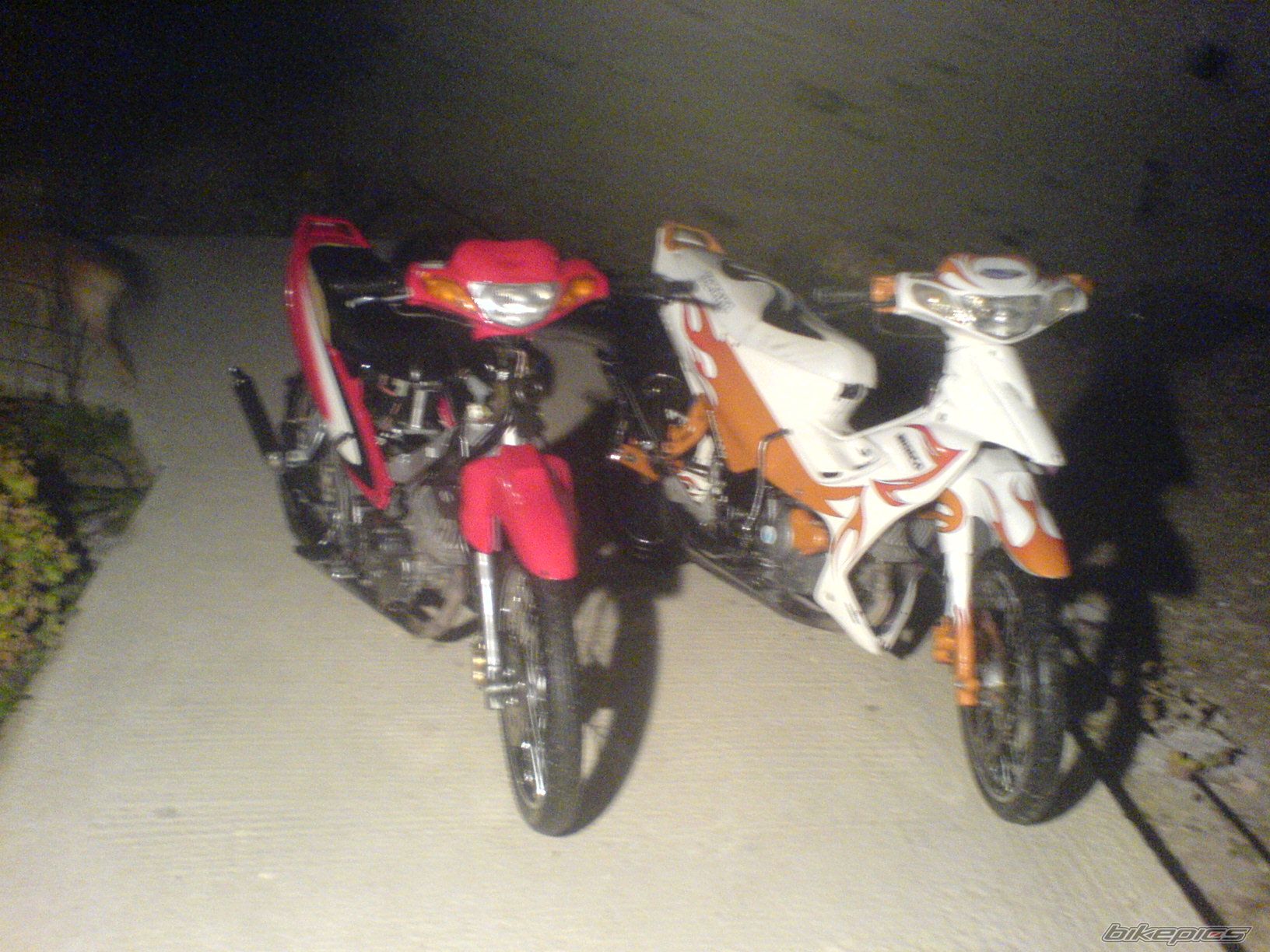 Photo 1617014