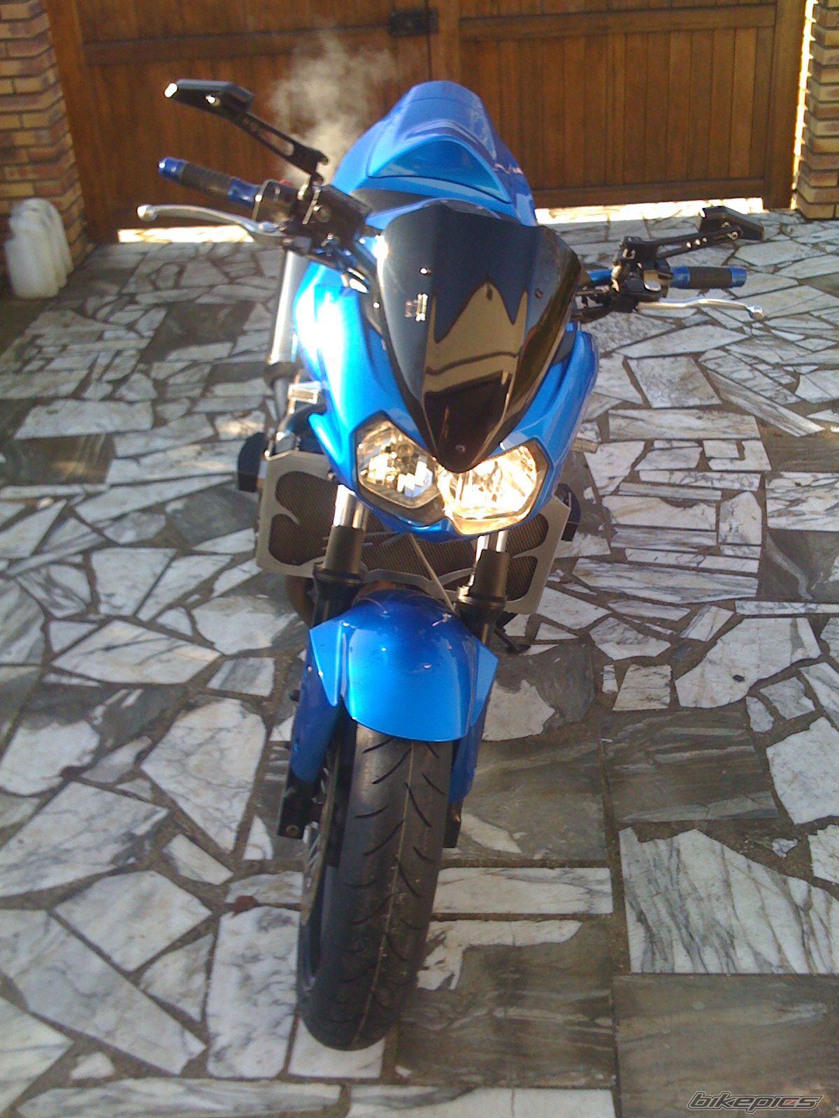 Photo 1617038