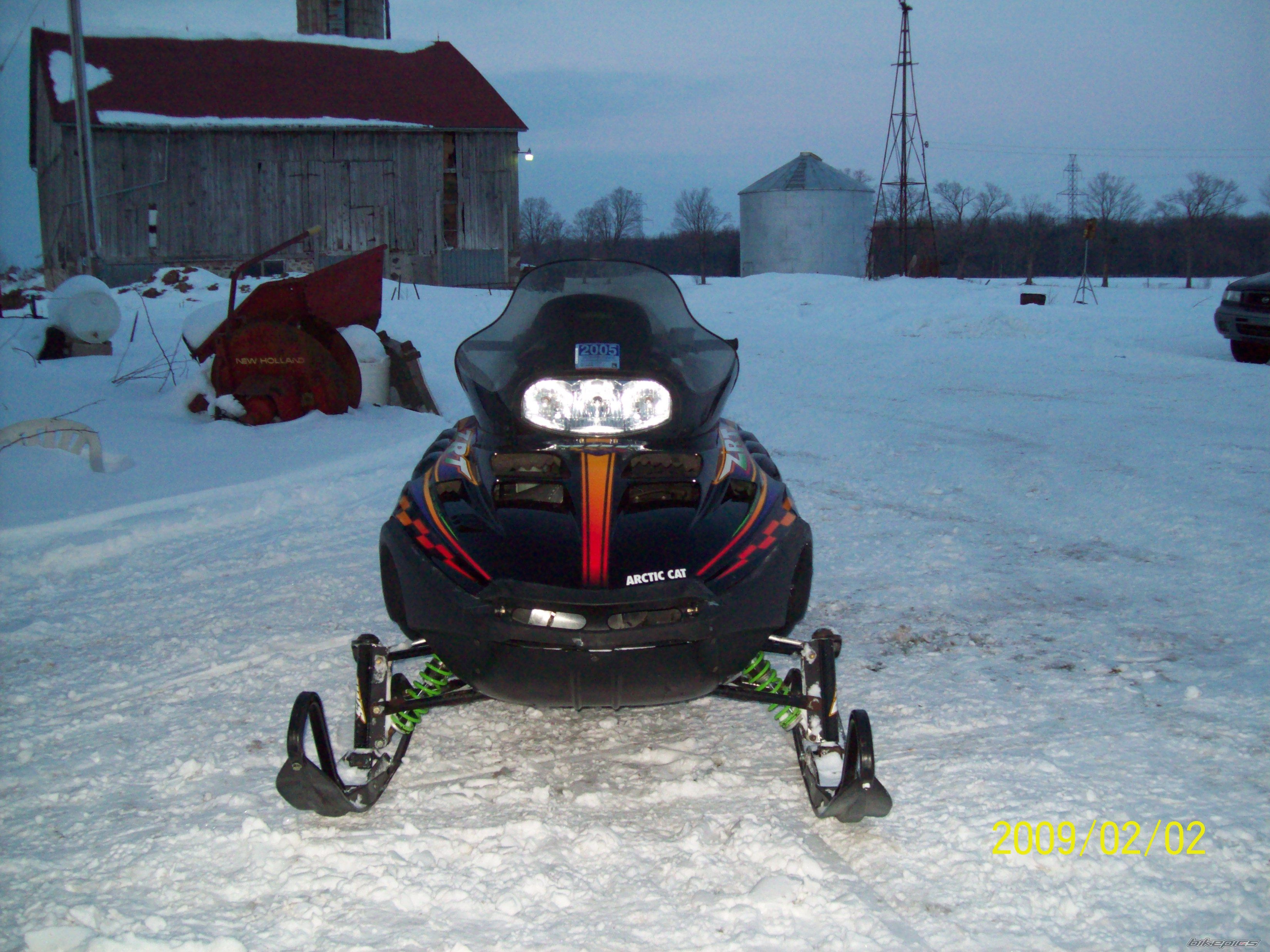 Photo 1617136